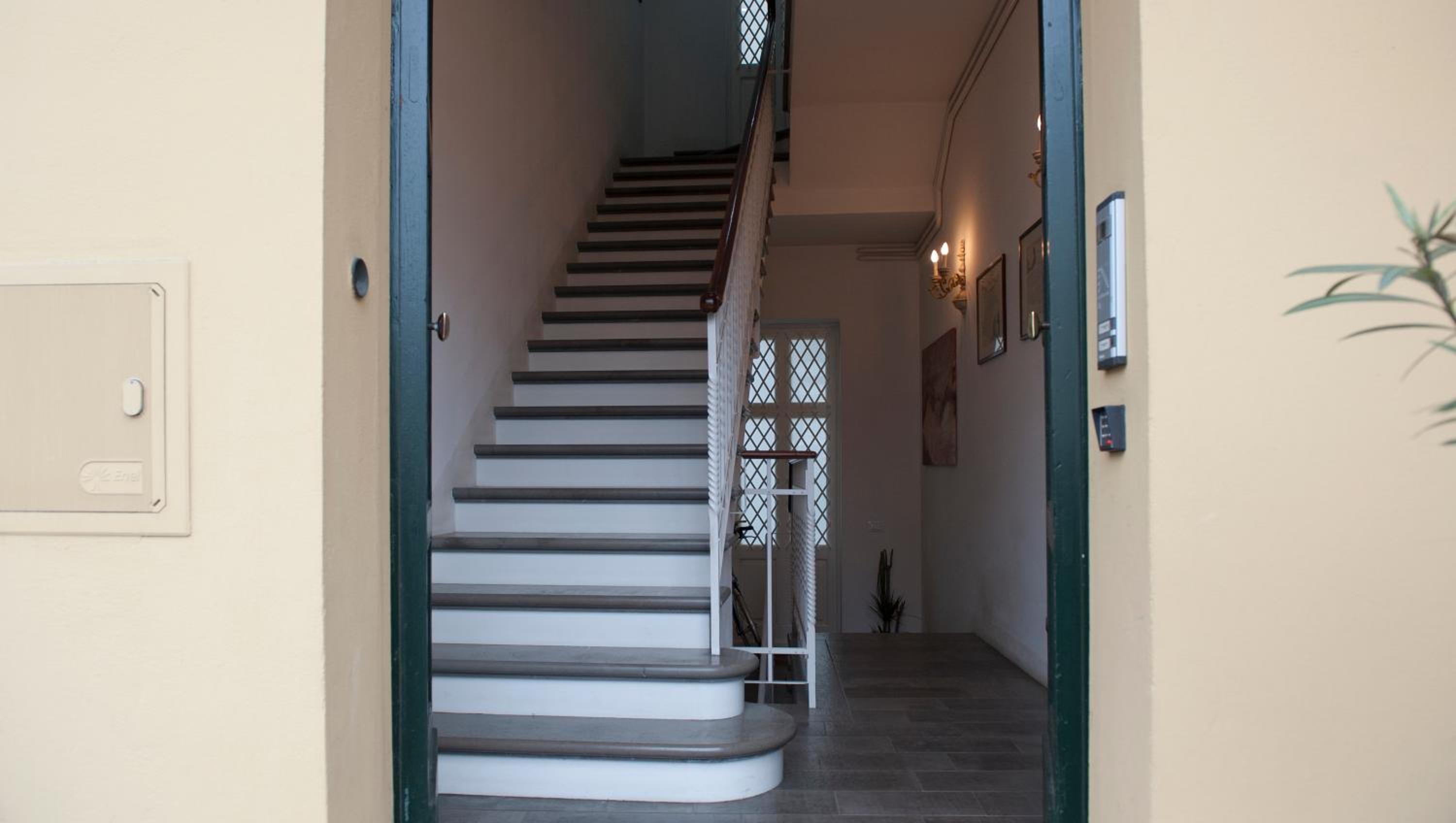 Hotel Barone Rosso Suite - Image 1