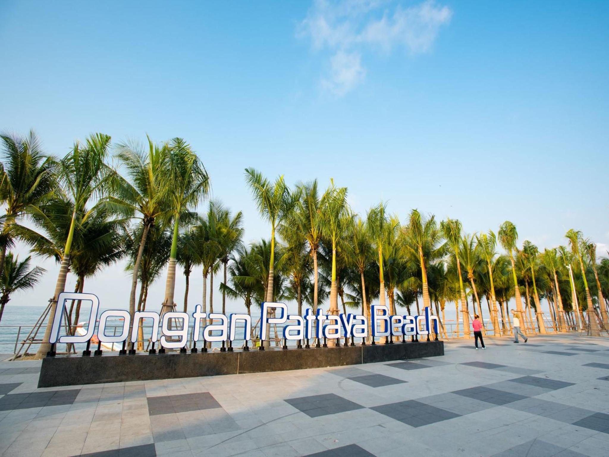 Dusit Grand Park