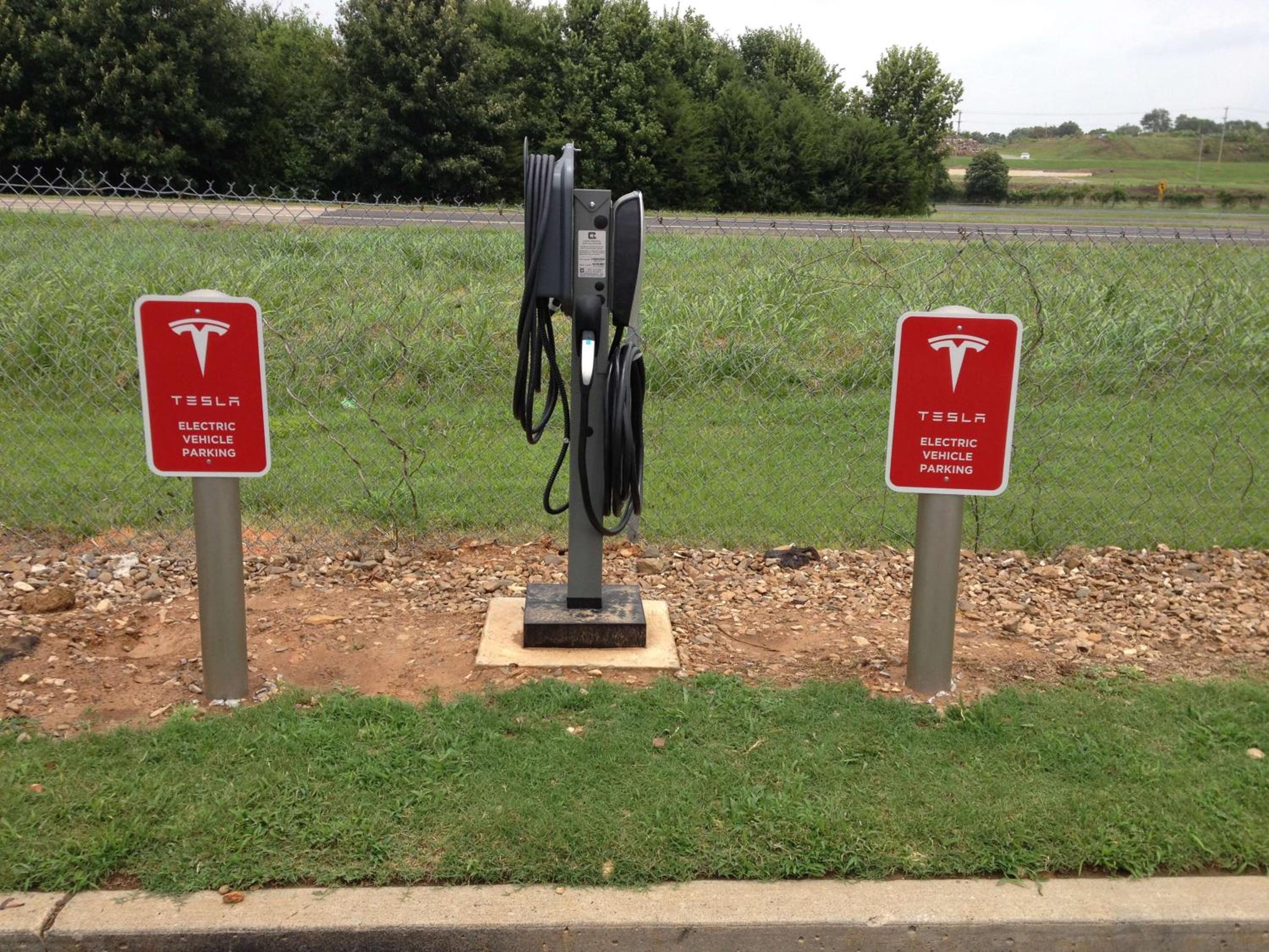 Russellville Vacations - Super 8 by Wyndham Russellville - Property Image 6