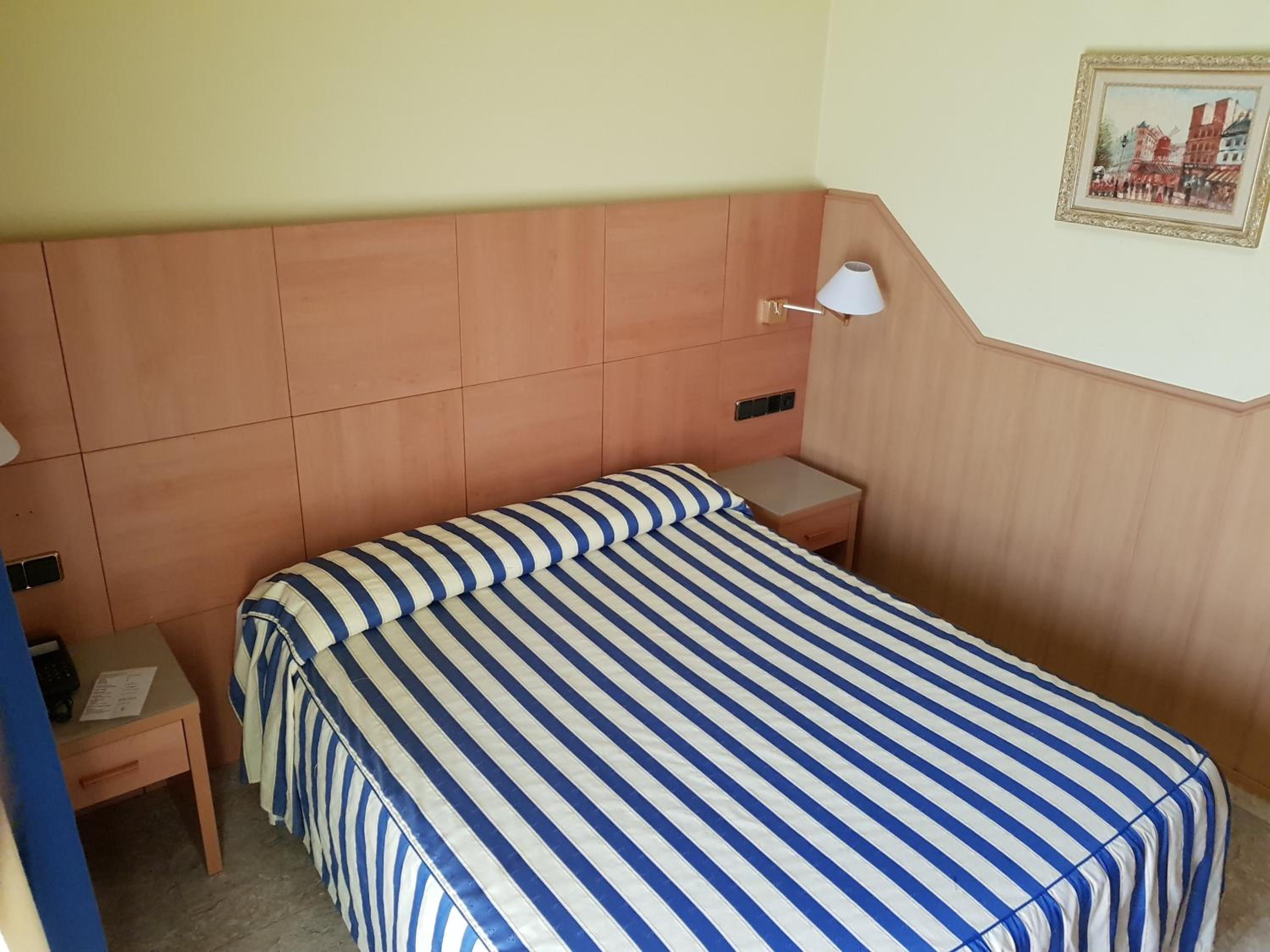 Hostal Milenium view 4