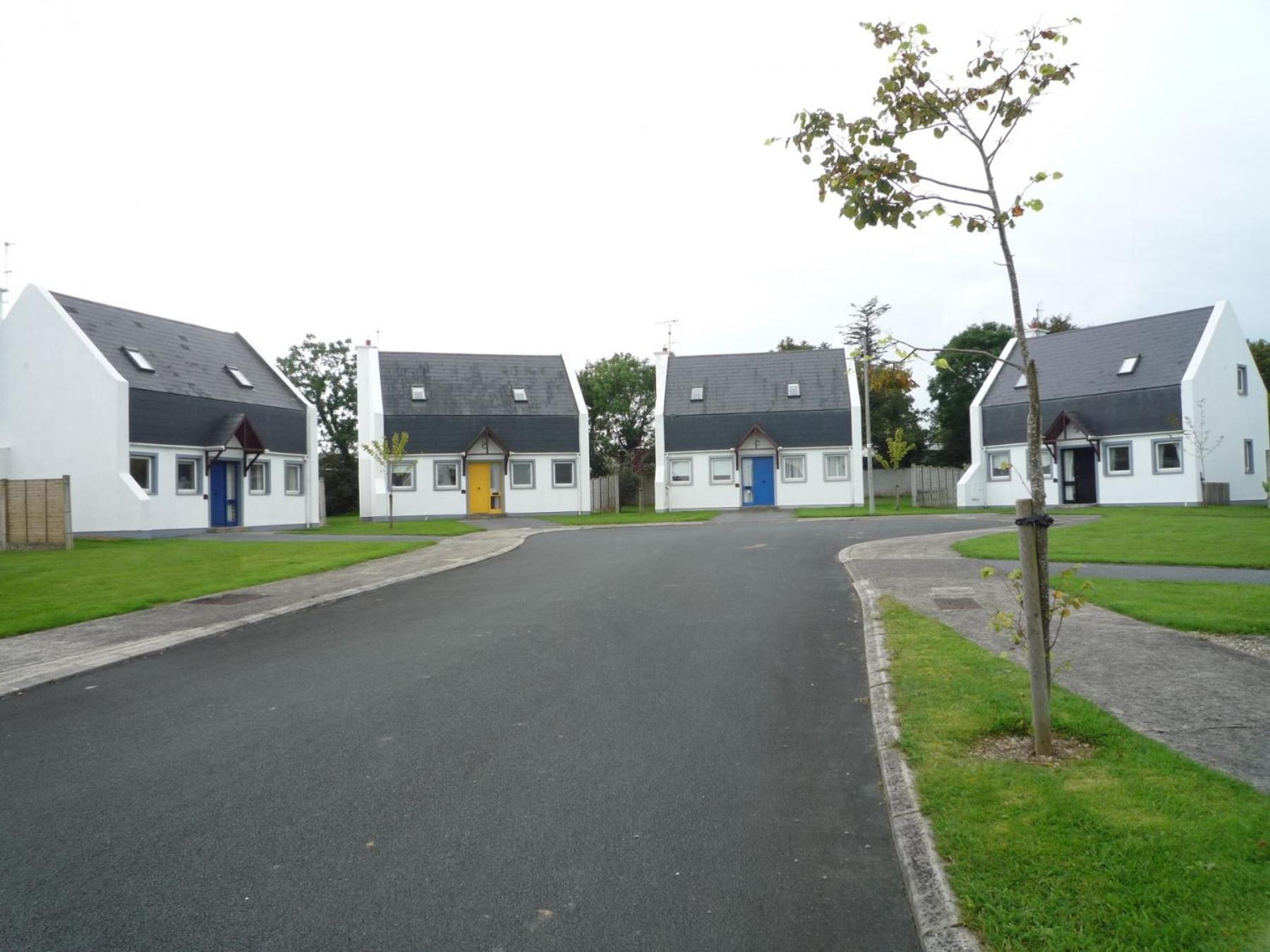 Ardamine Holiday Homes view 2