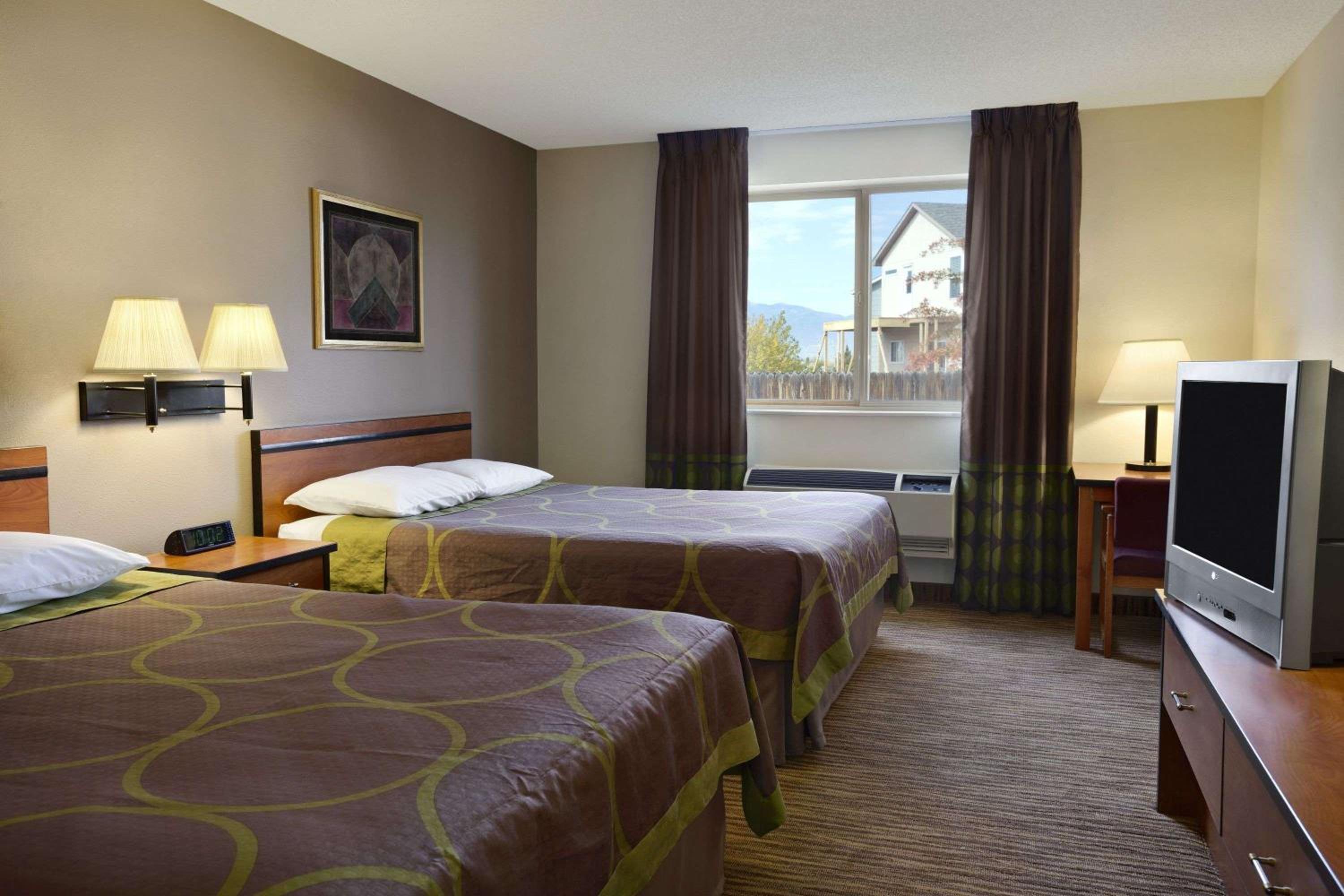 Super 8 by Wyndham Colorado Springs Airport view 3
