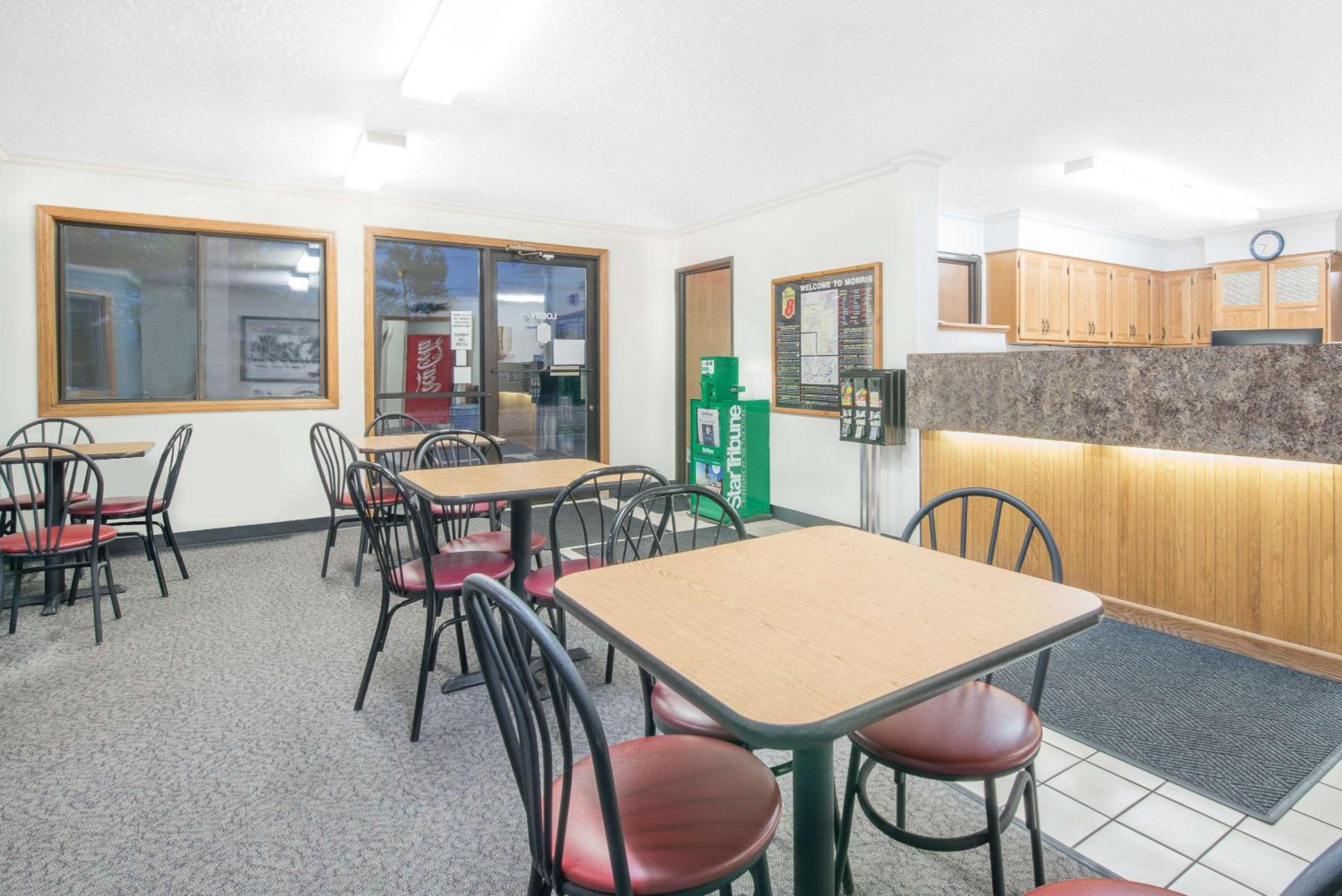 Wrangler Hotel Morris