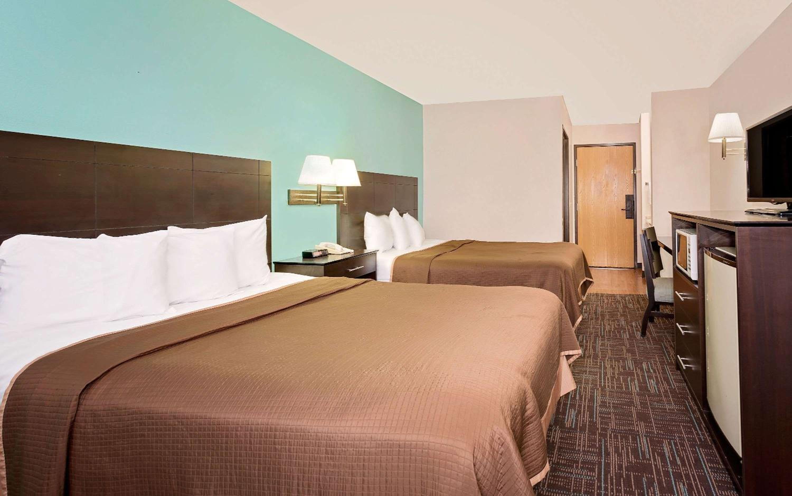 Howard Johnson by Wyndham Gothenburg view 3