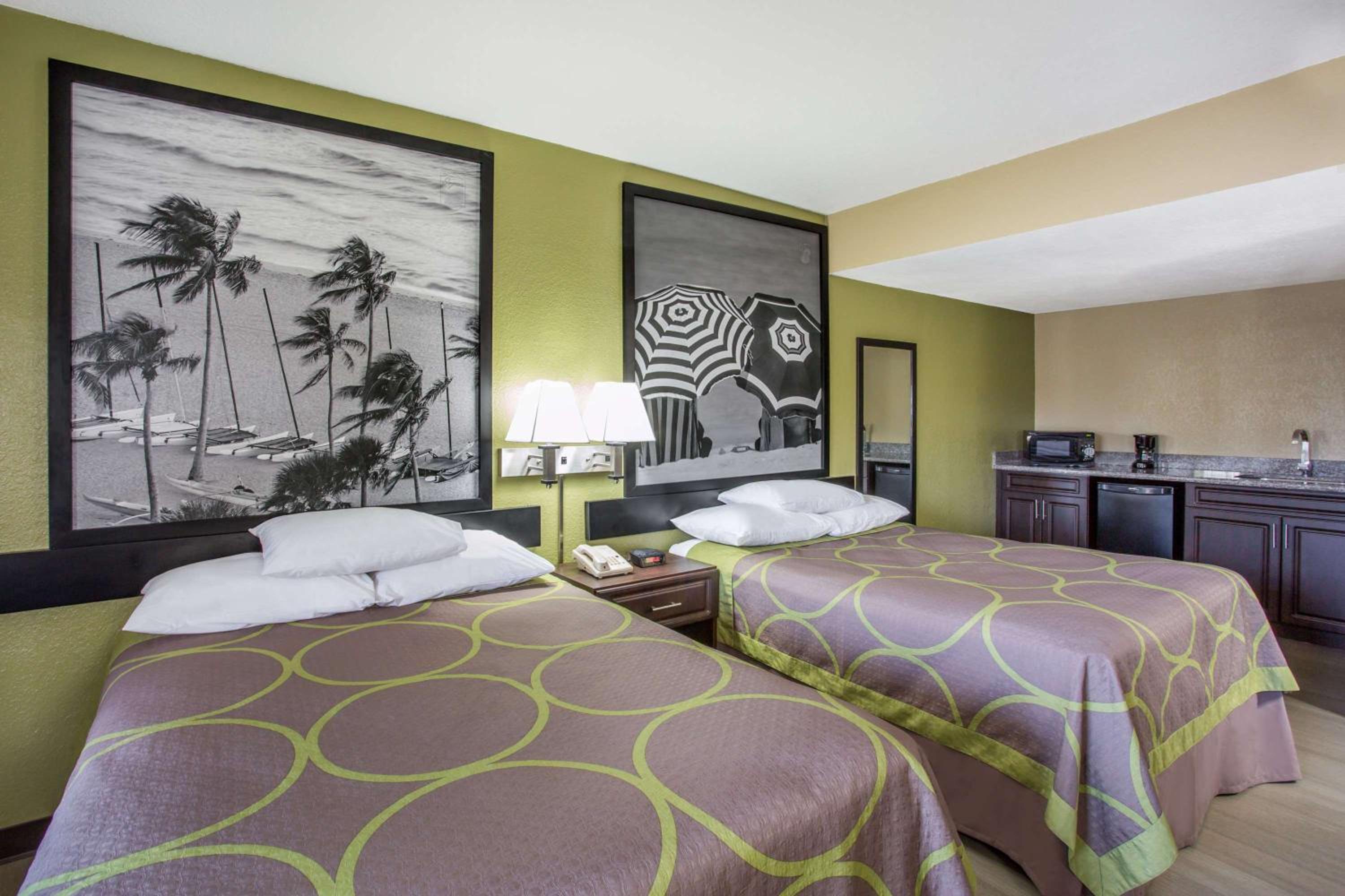 Super 8 by Wyndham Sarasota Near Siesta Key, Zdjęcie 4
