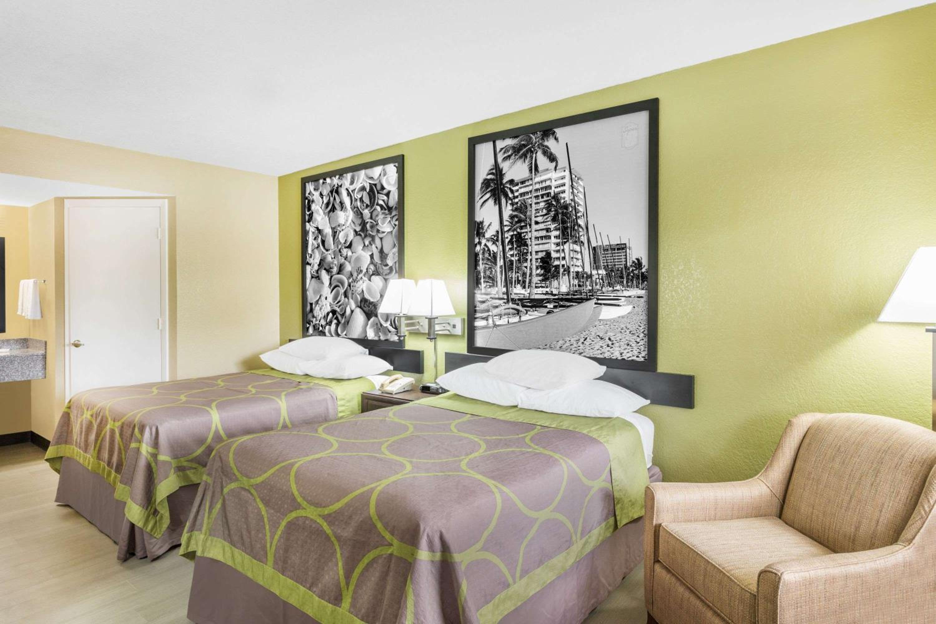 Super 8 by Wyndham Sarasota Near Siesta Key, Zdjęcie 10