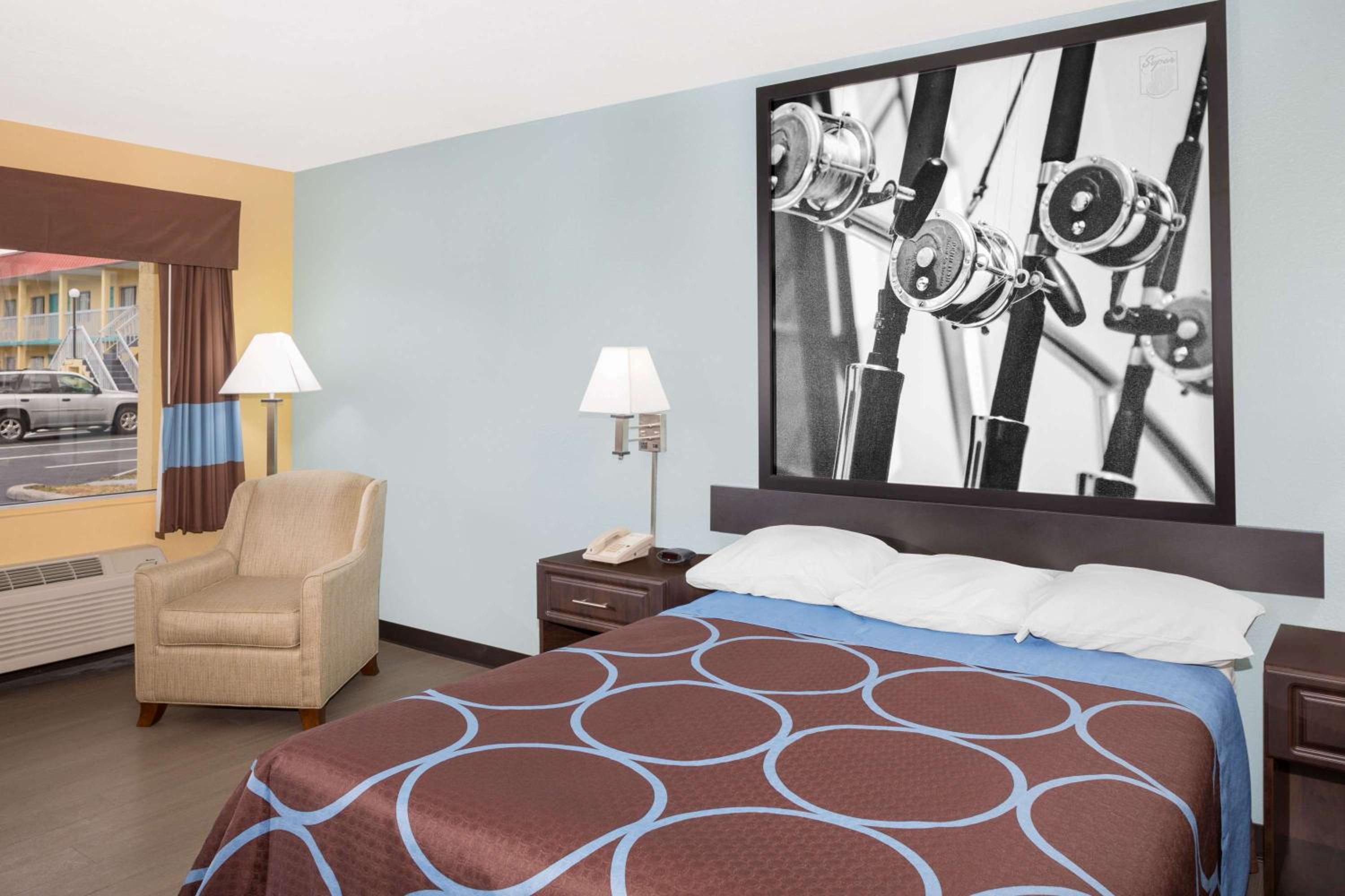 Super 8 by Wyndham Sarasota Near Siesta Key, Zdjęcie 9