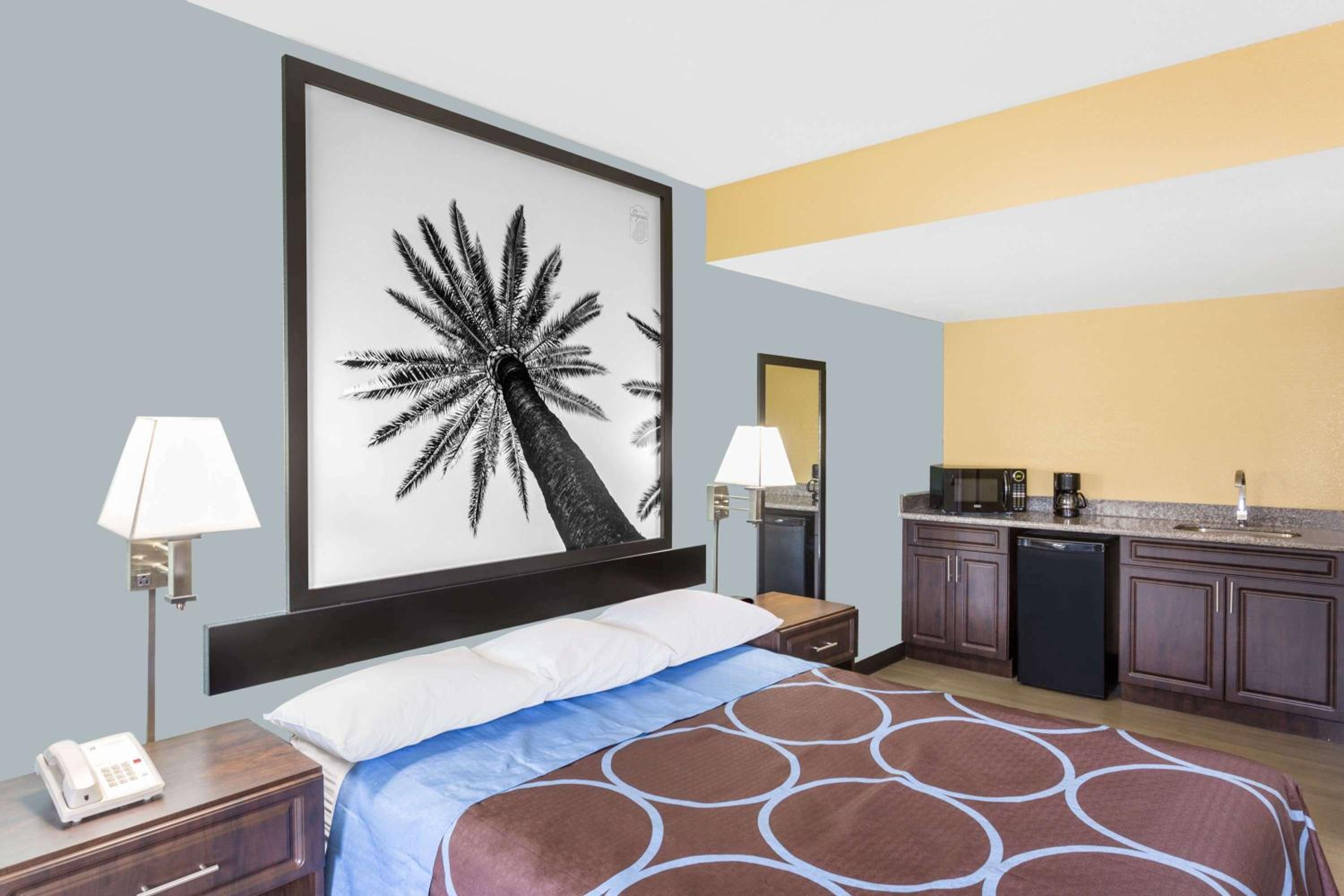 Super 8 by Wyndham Sarasota Near Siesta Key, Zdjęcie 21