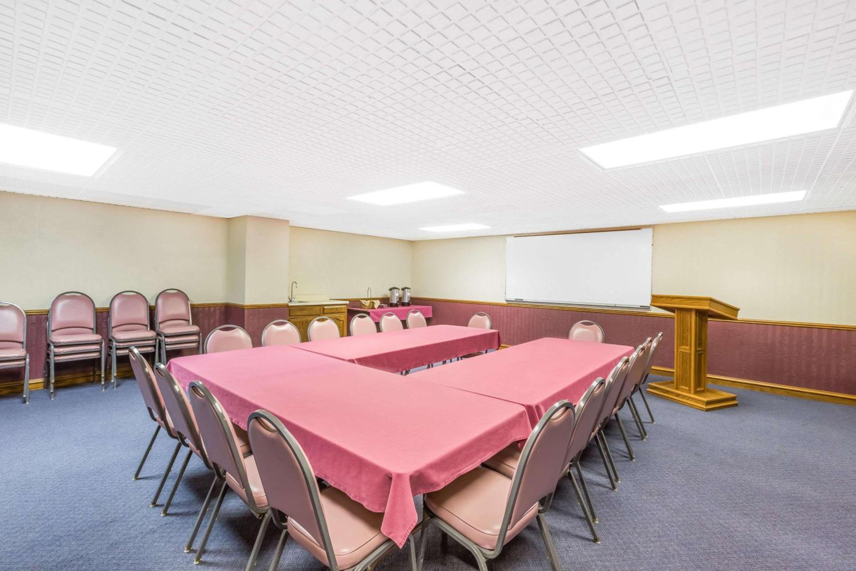 meeting & event spaces