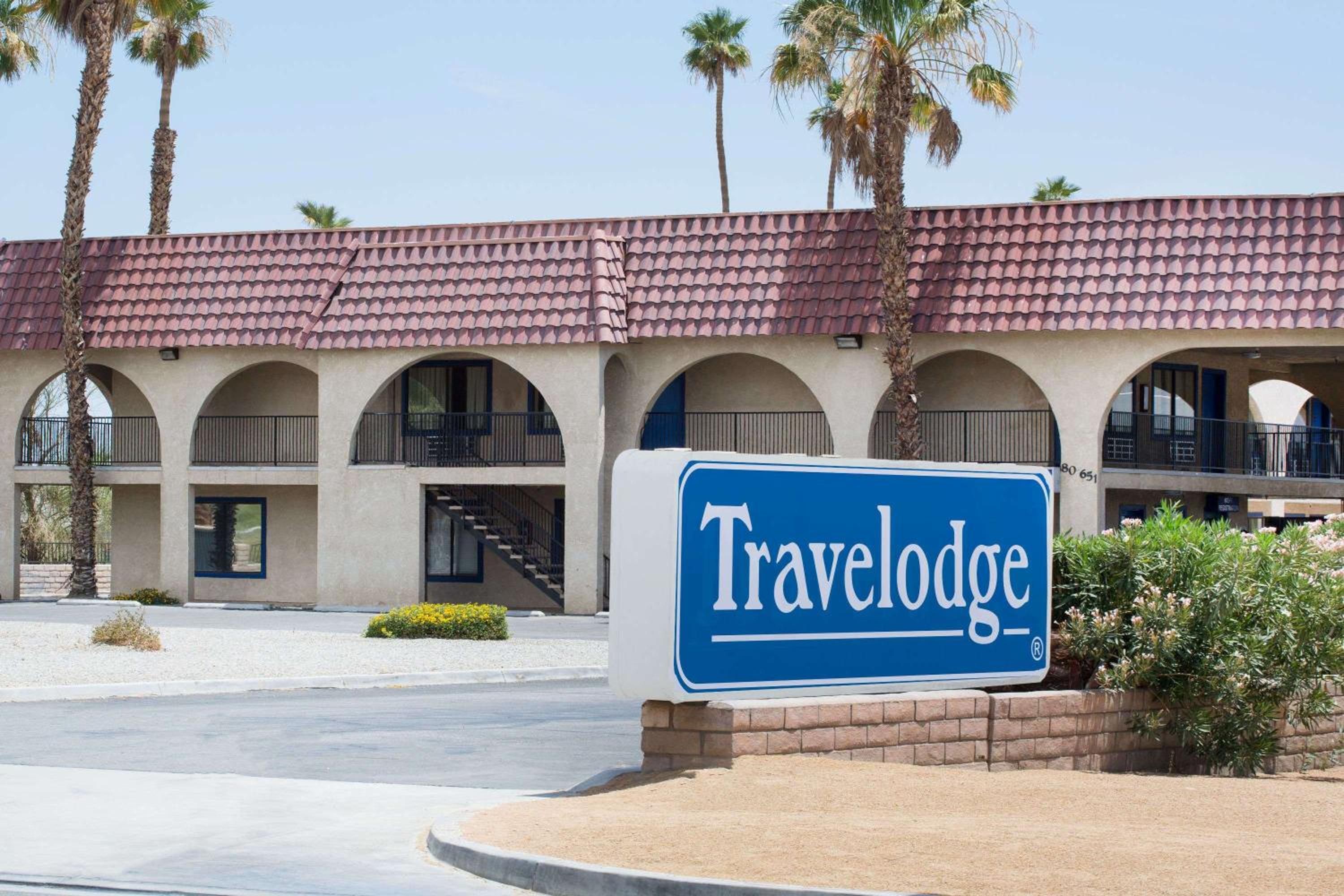 Travelodge by Wyndham Indio - Property Image 5