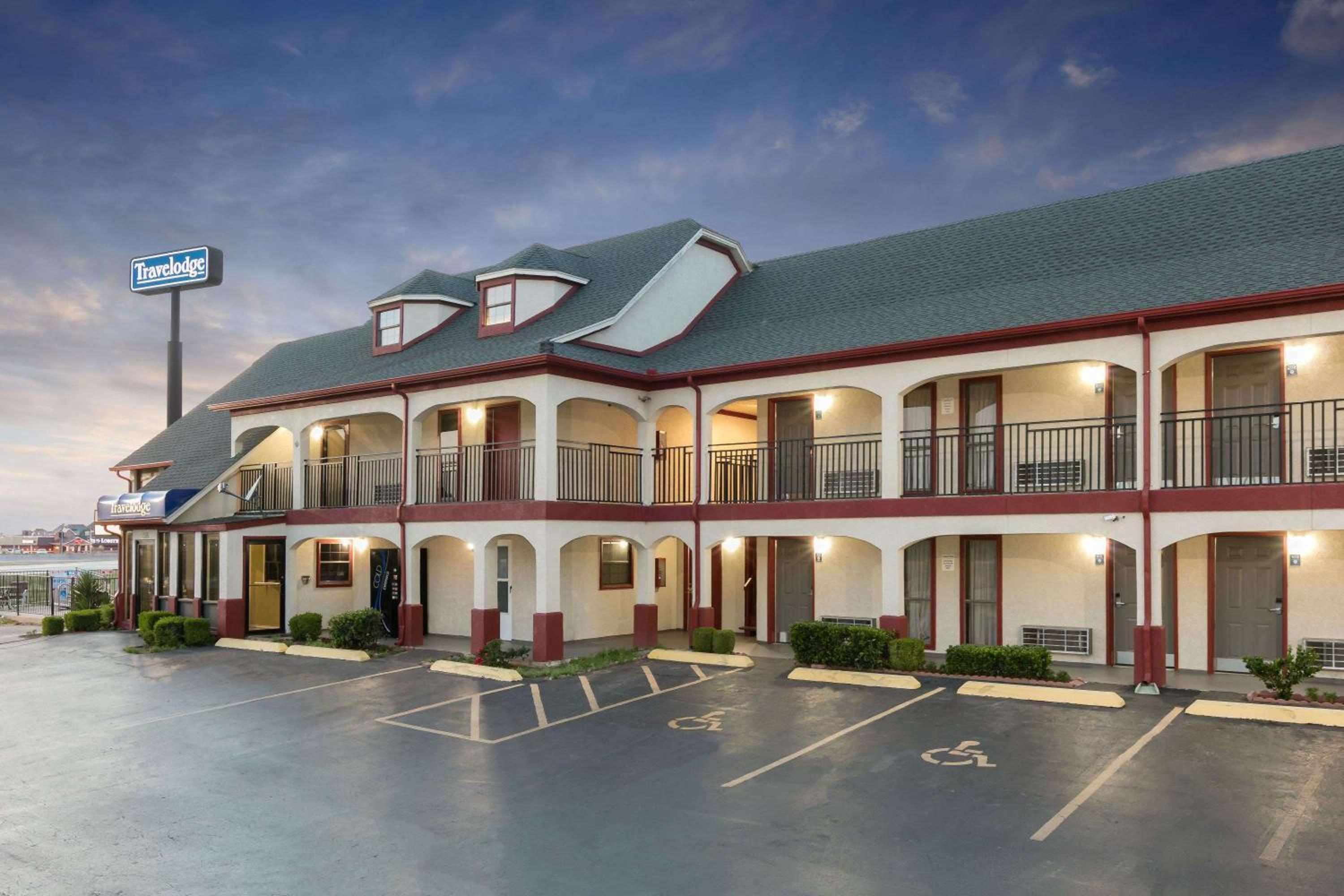 Hotel Travelodge Inn & Suites by Wyndham Norman