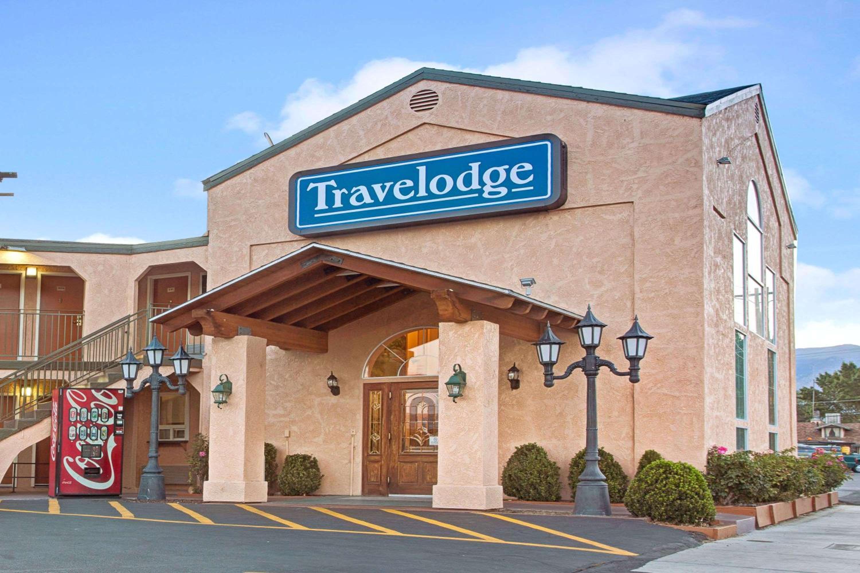 Bishop Vacations - Travelodge by Wyndham Bishop - Property Image 1