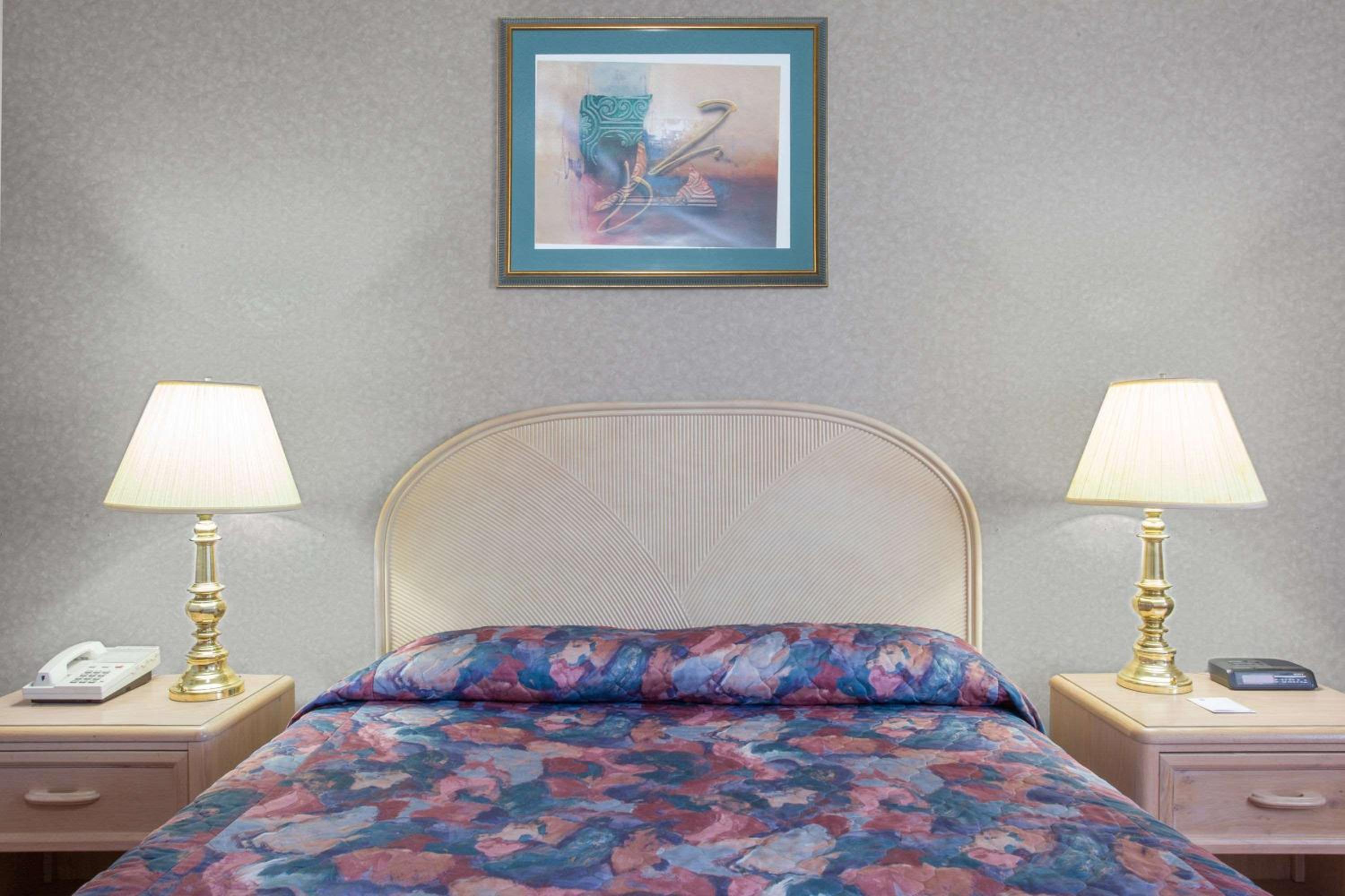Brandon Vacations - Empire Inn - Property Image 11