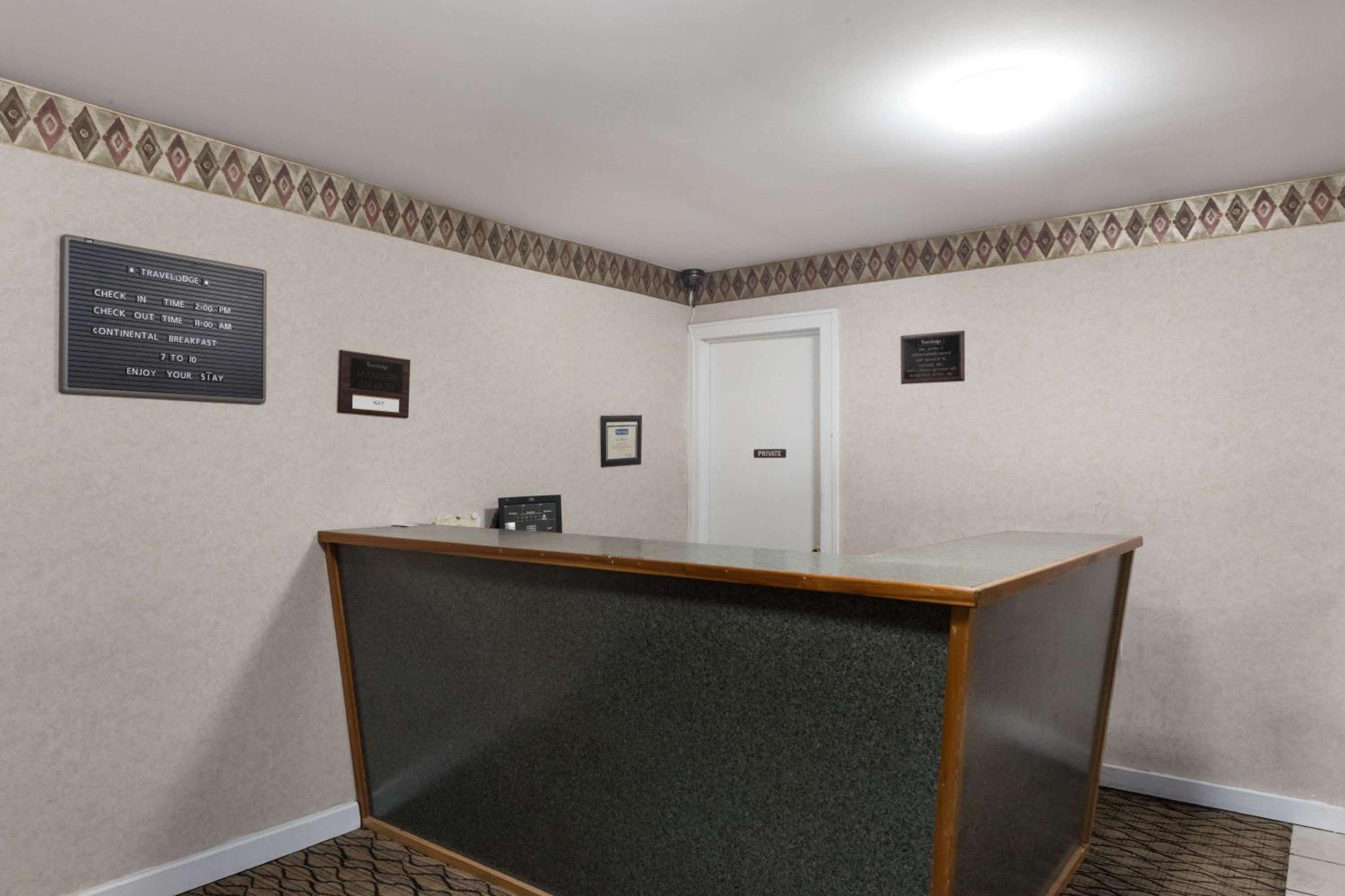 Travelodge by Wyndham Great Barrington Berkshires view 3