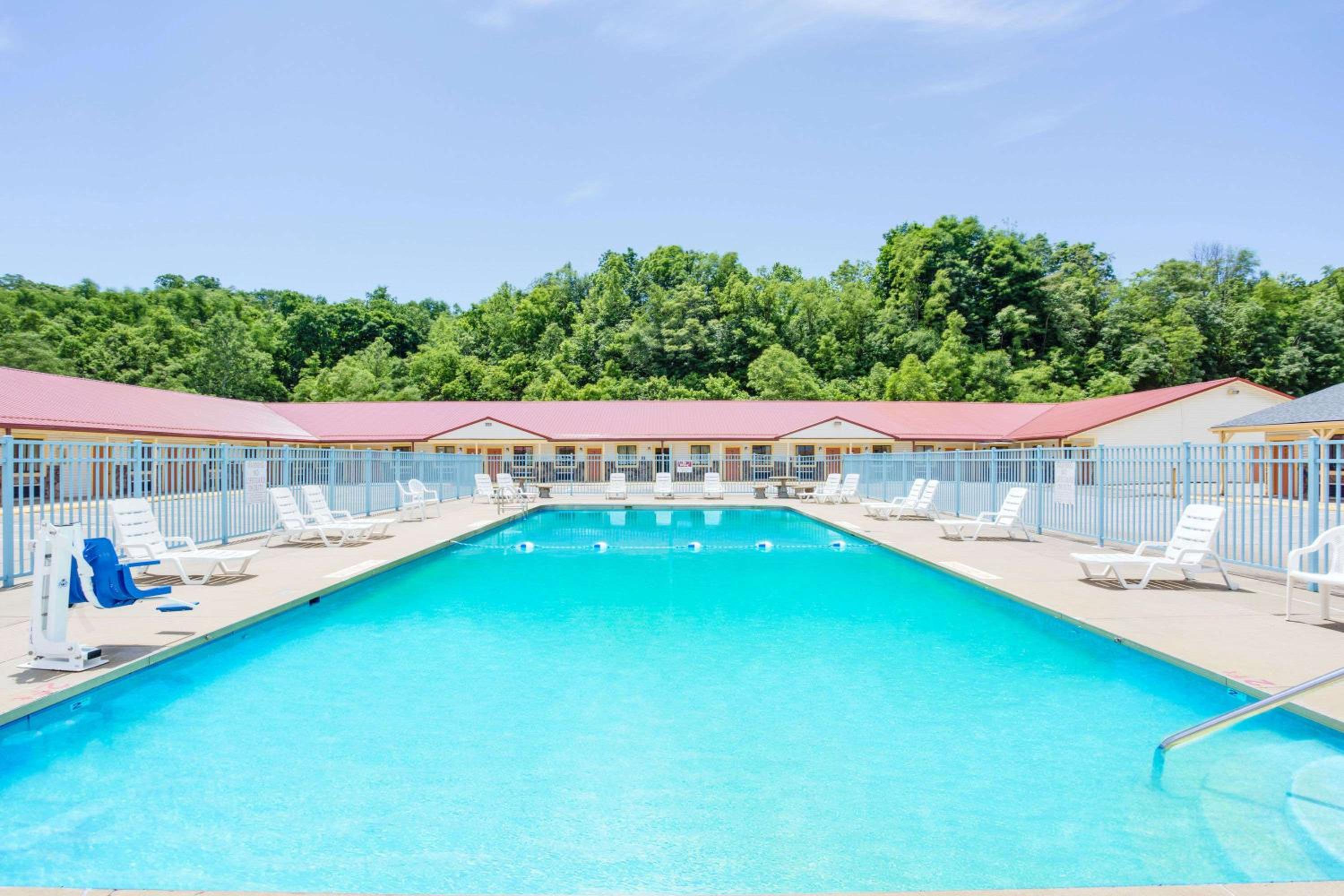 Travelodge by Wyndham Parkersburg, Zdjęcie 21