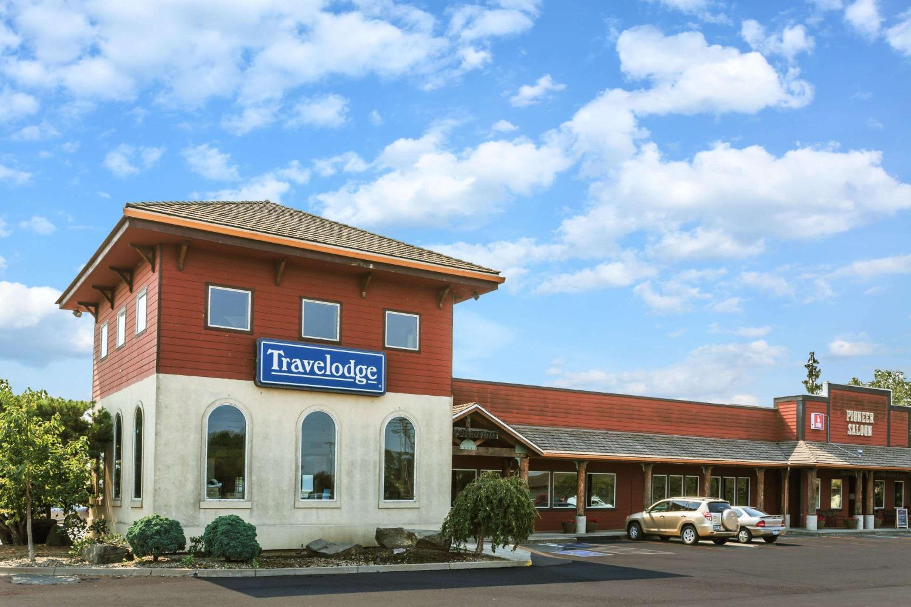 Albany Vacations - Travelodge by Wyndham Pioneer Villa - Property Image 1