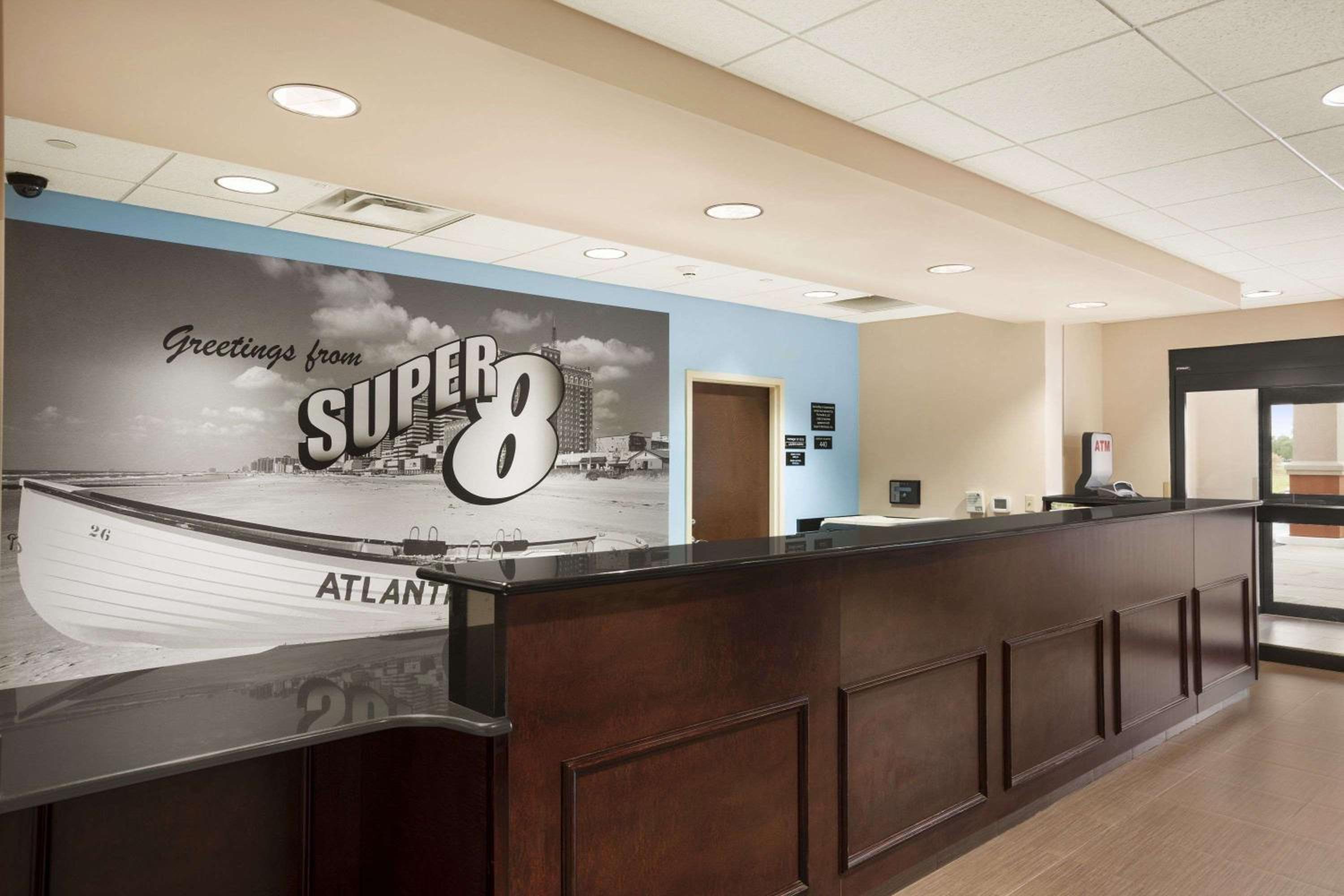 Super 8 by Wyndham Pennsville/Wilmington view 2