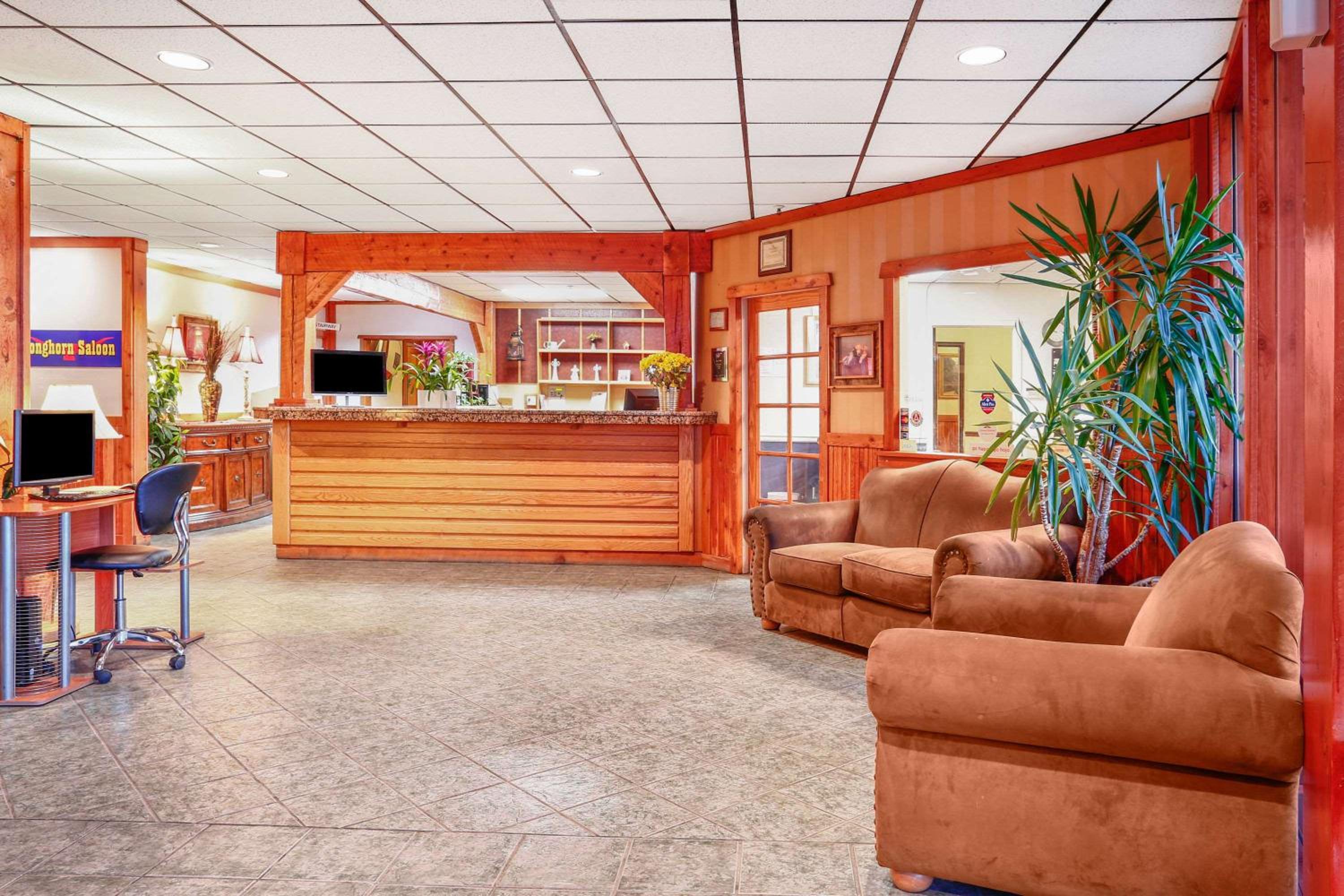 Howard Johnson by Wyndham Helena view 2