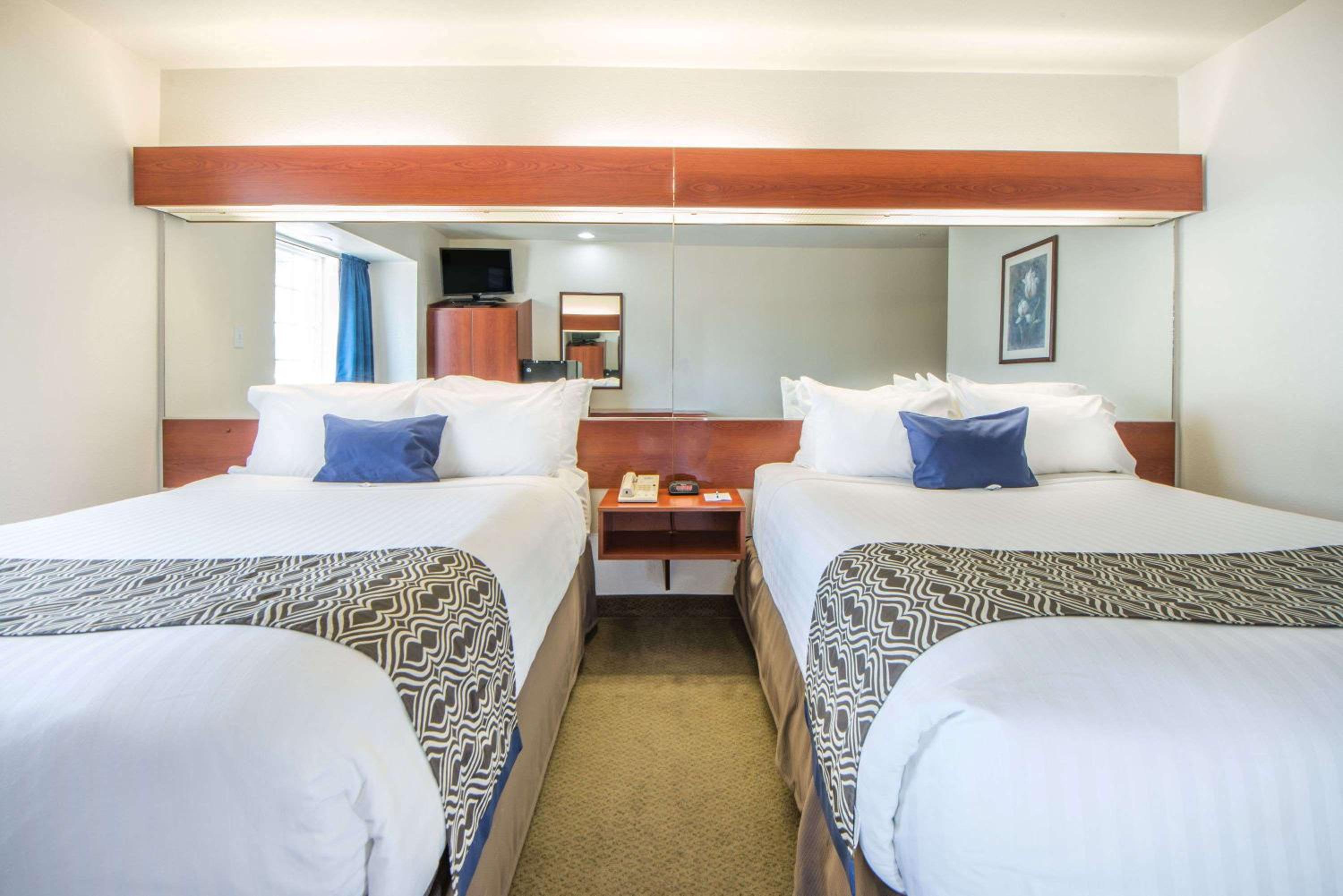 Microtel Inn and Suites By Wyndham Miami OK