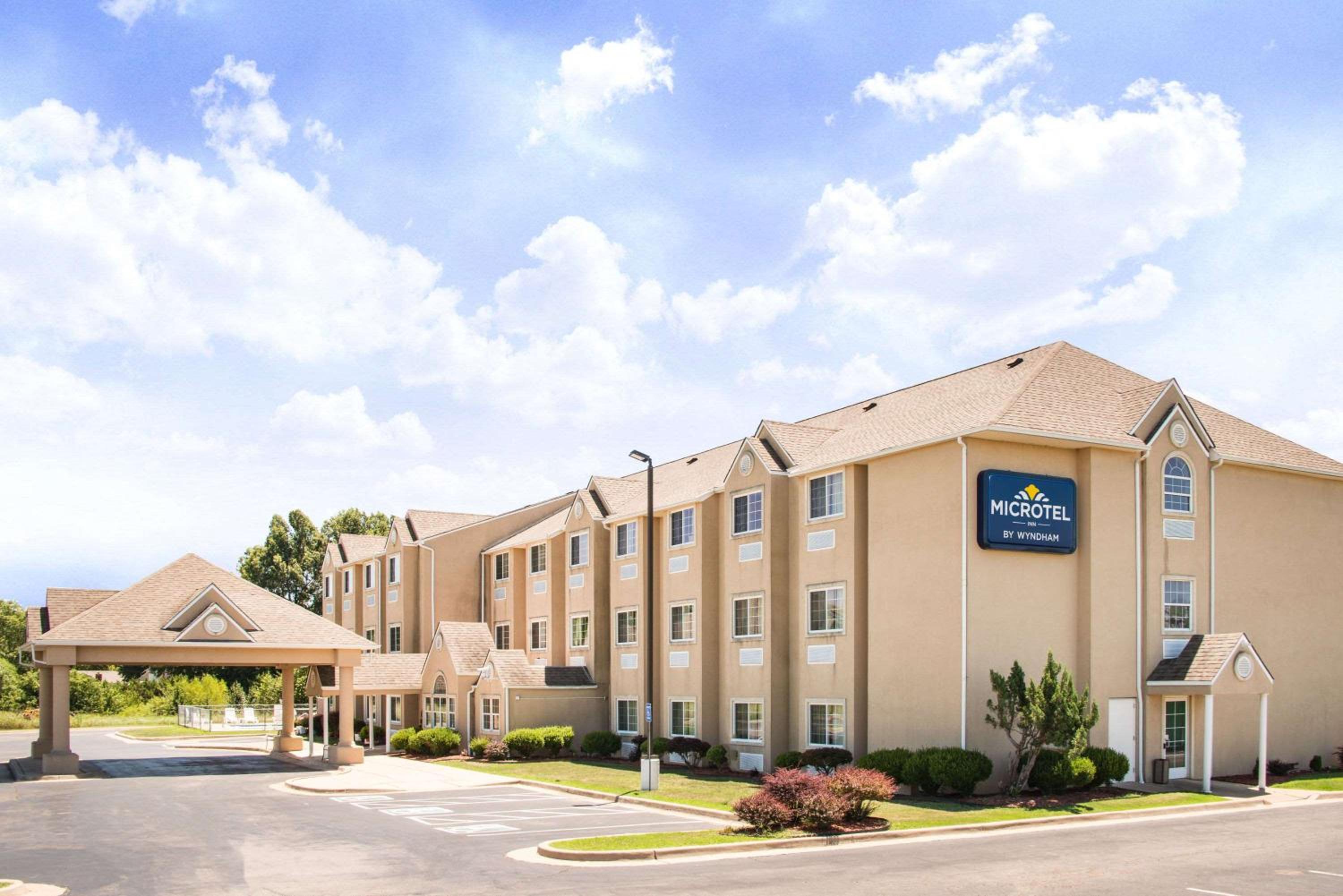Hotel Microtel Inn & Suites Claremore