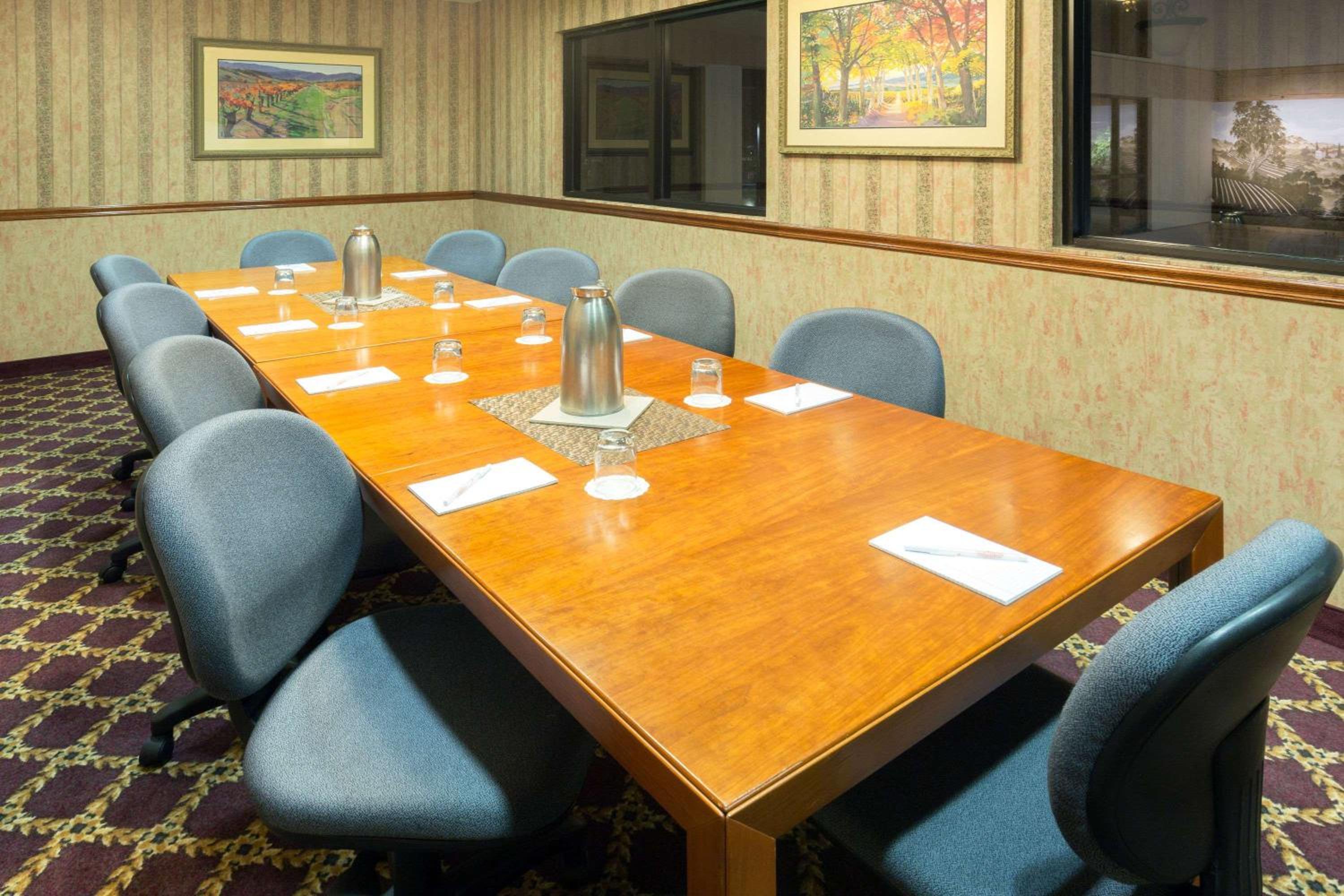 Maui Vacations - Hawthorn Suites by Wyndham Napa Valley - Property Image 25
