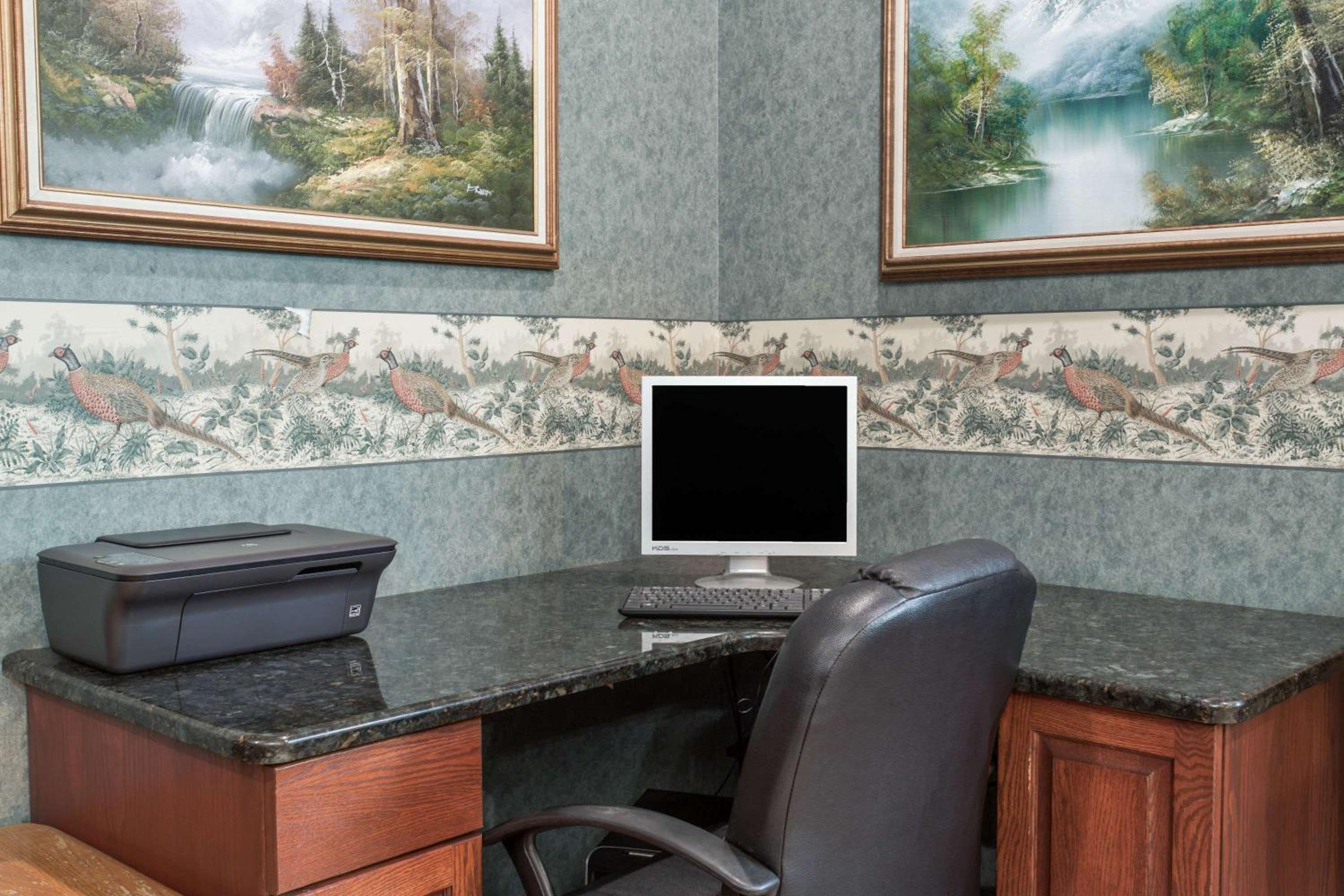 Knights Inn Arcadia - Property Image 7