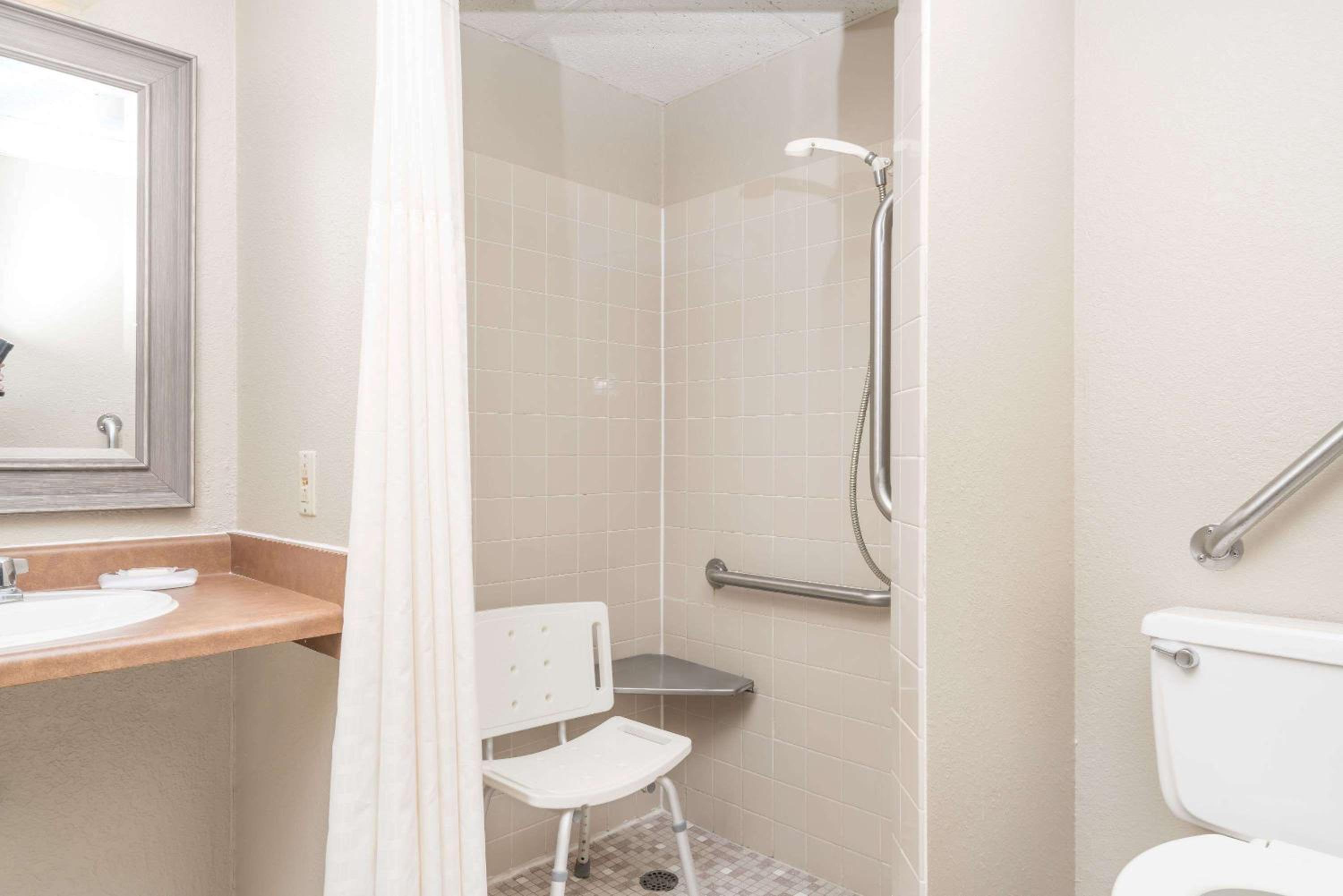 Knights Inn Litchfield, Billede 37