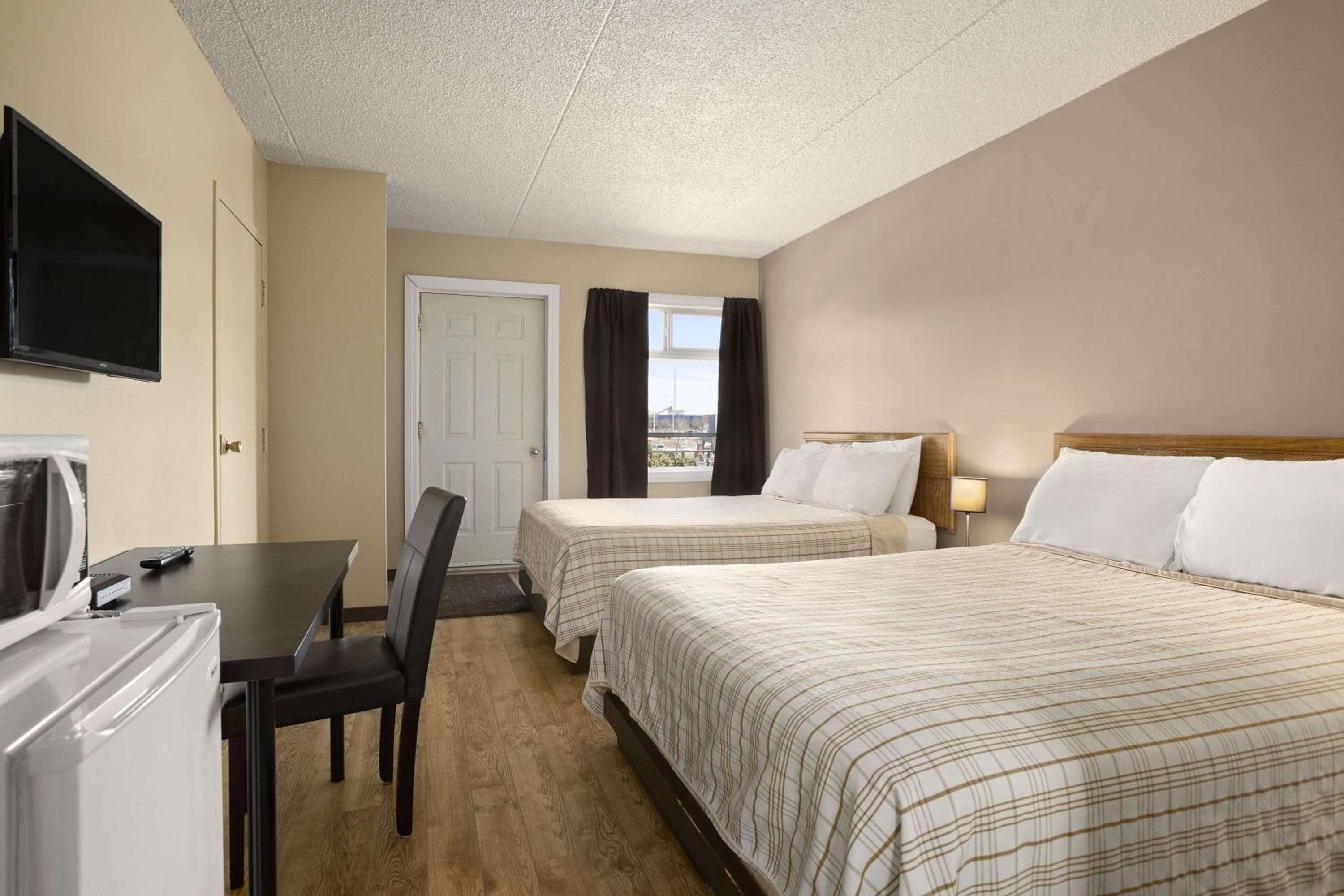 Nice Inn Edmonton