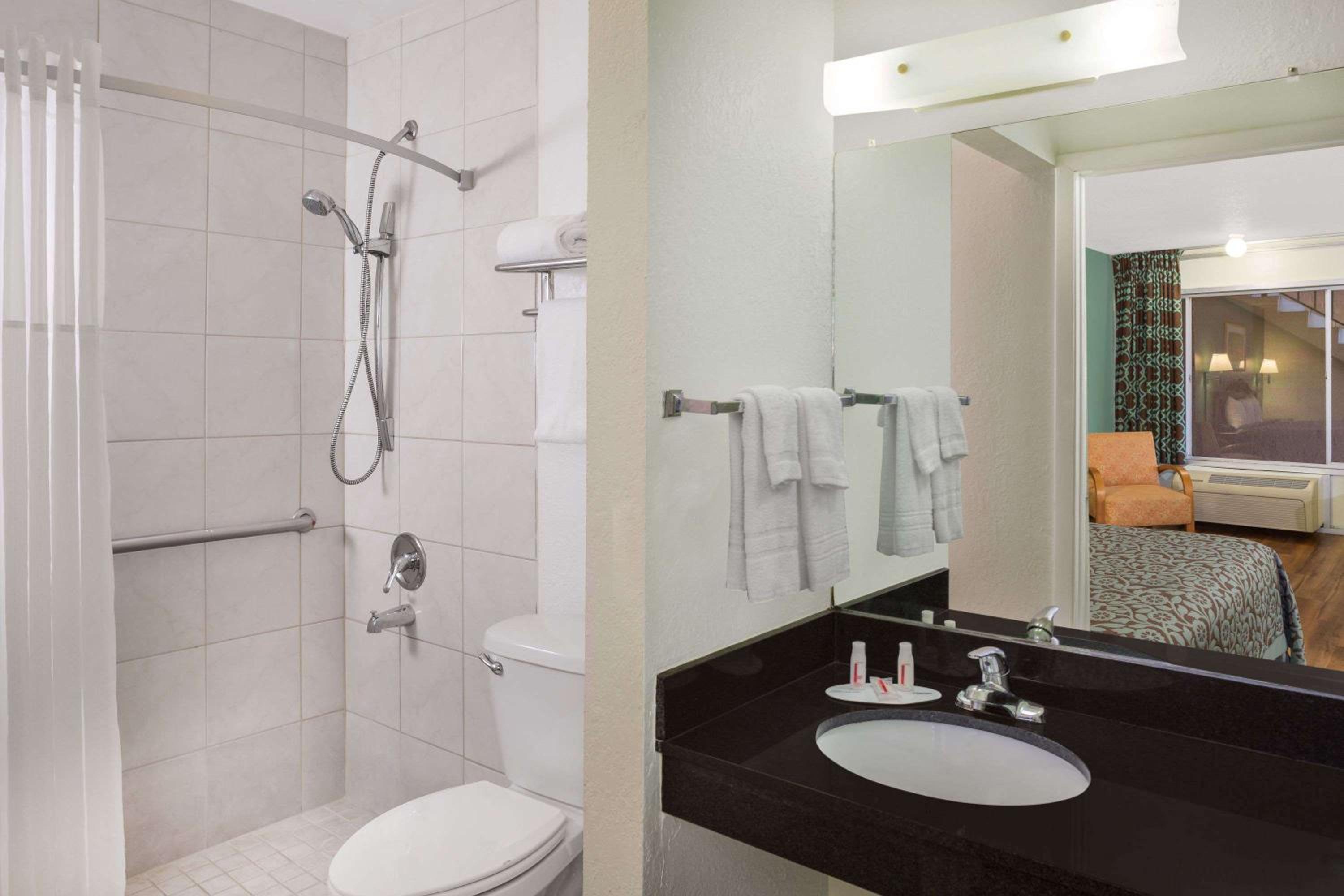 Travelodge by Wyndham Fort Myers North, Billede 32