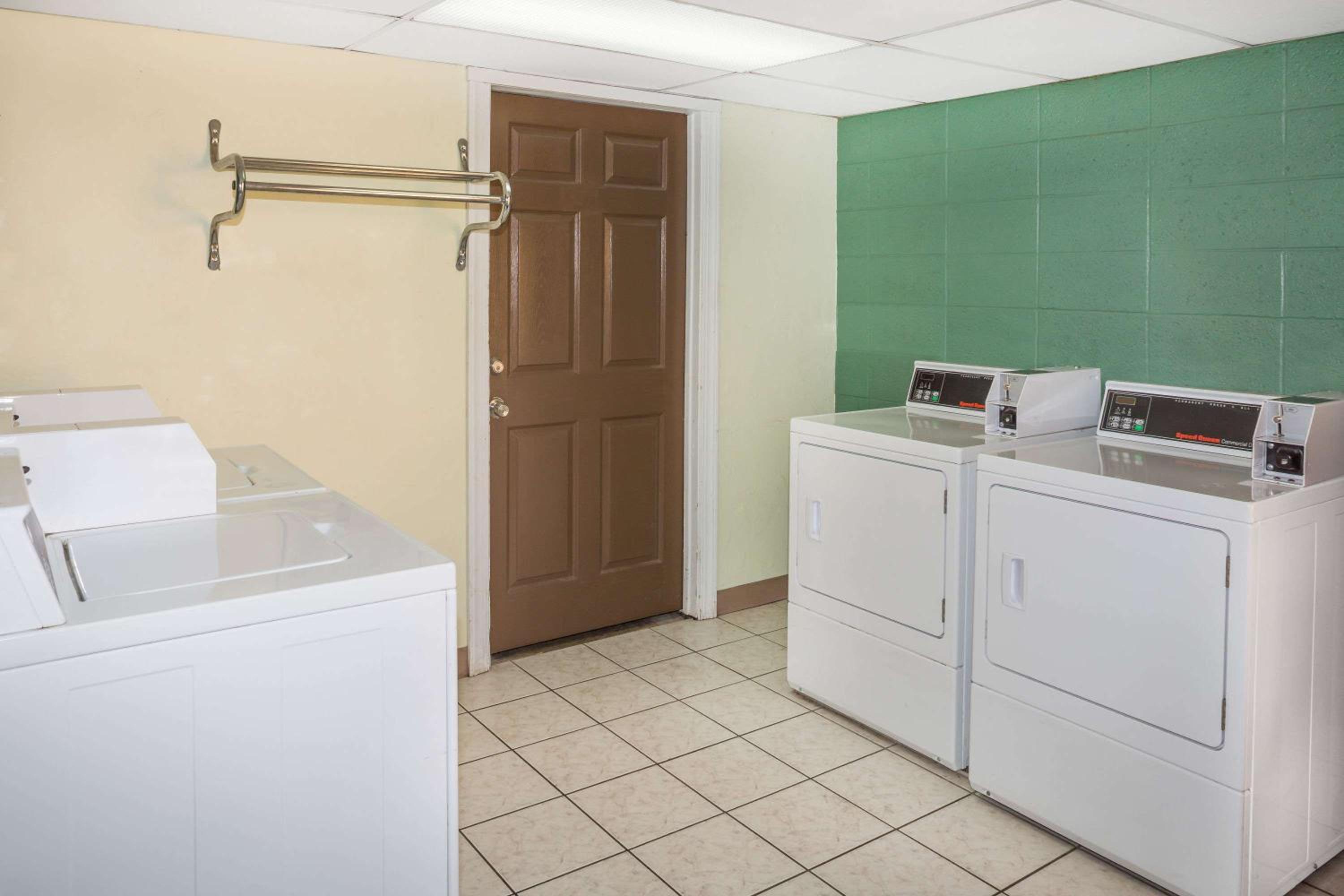 Travelodge by Wyndham Fort Myers North, Billede 14