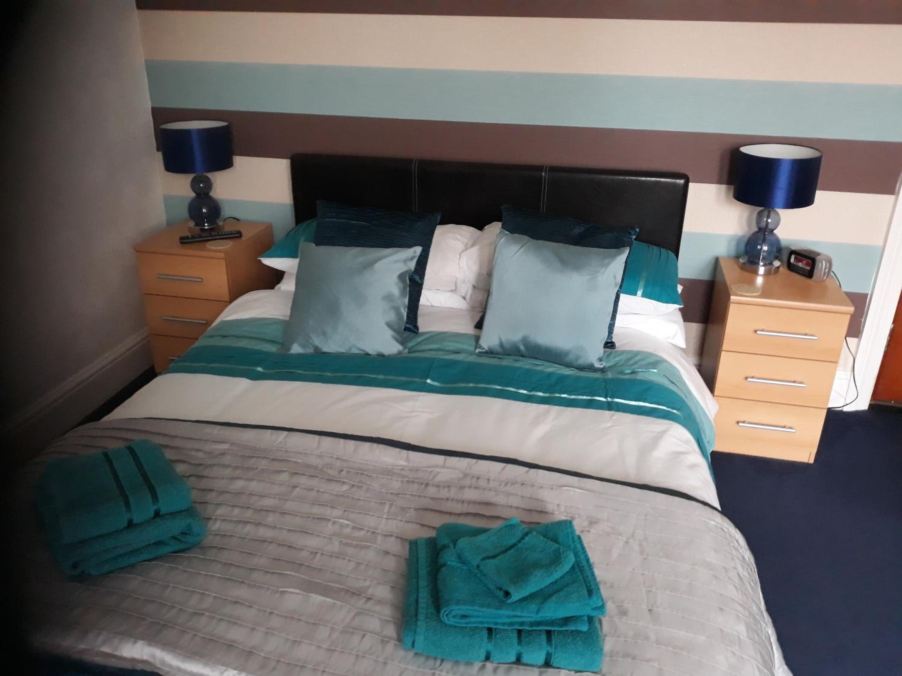 Glenavon Guest House