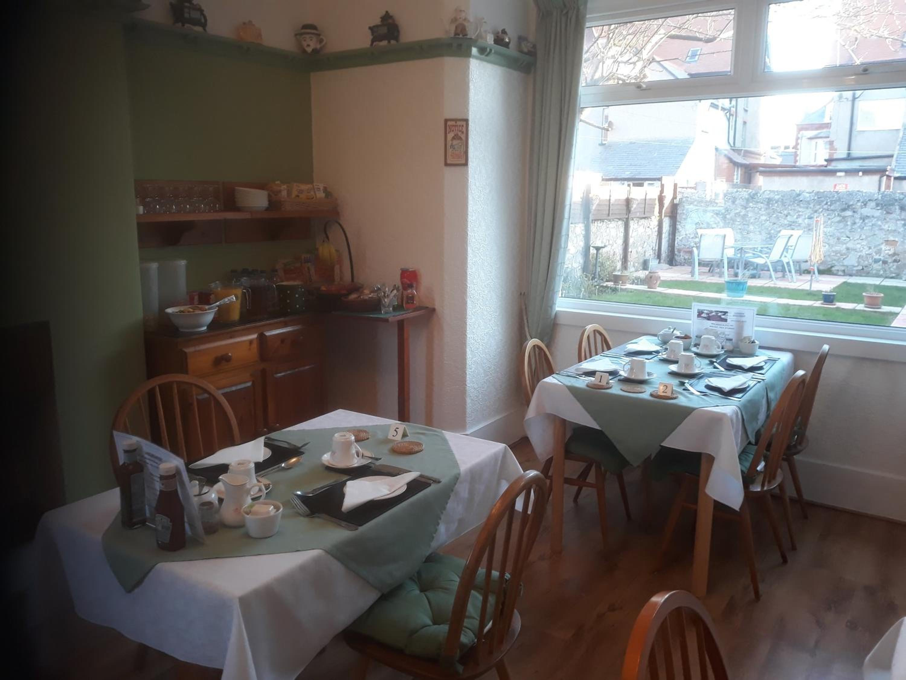 Glenavon Guest House