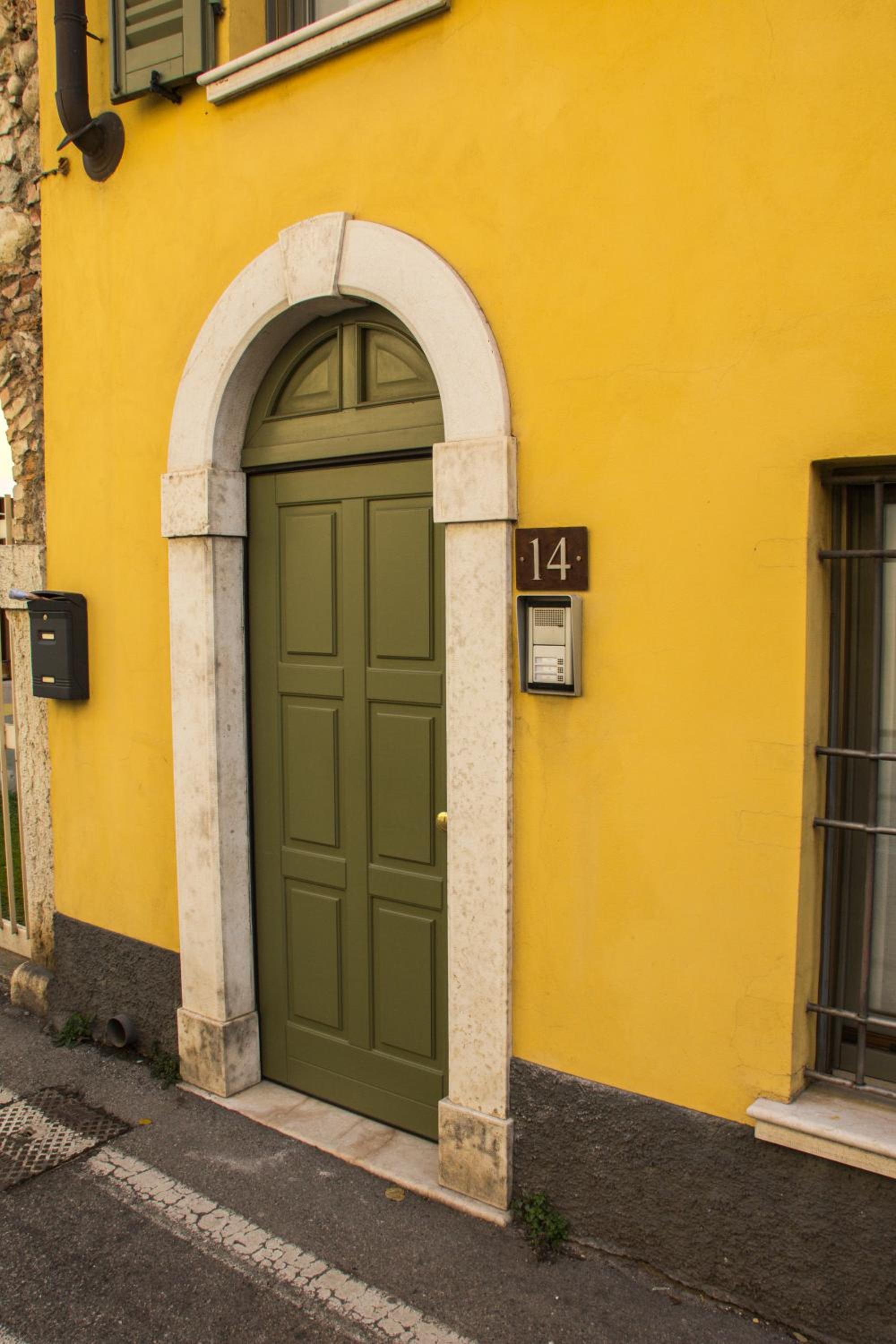Photo 44