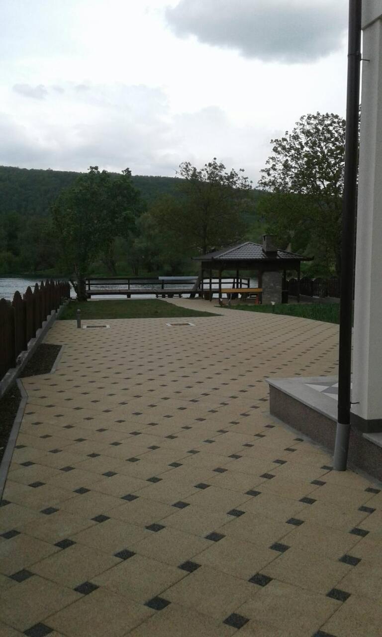 Photo 42