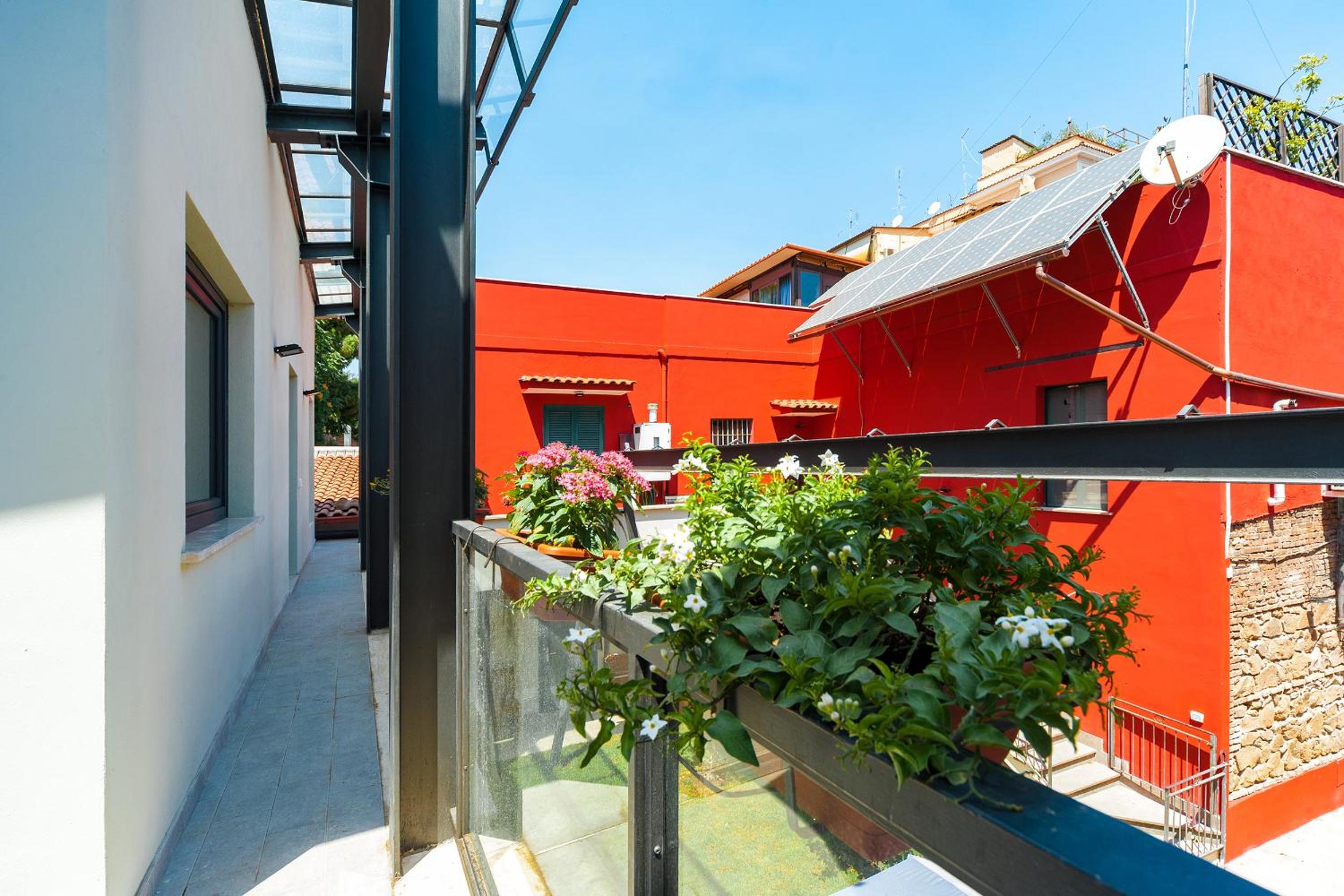 Il Giardino Dell'Argano Rosso