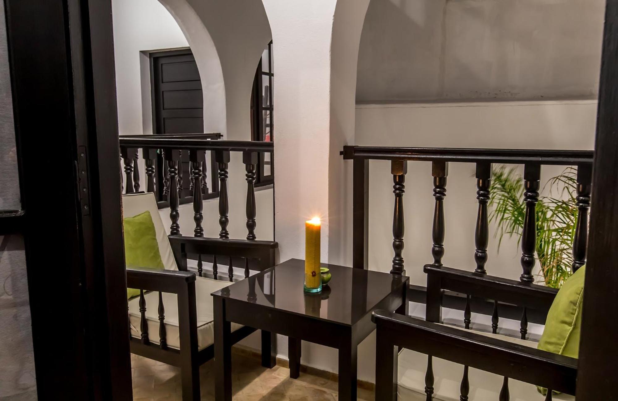 Riad Dar Awil