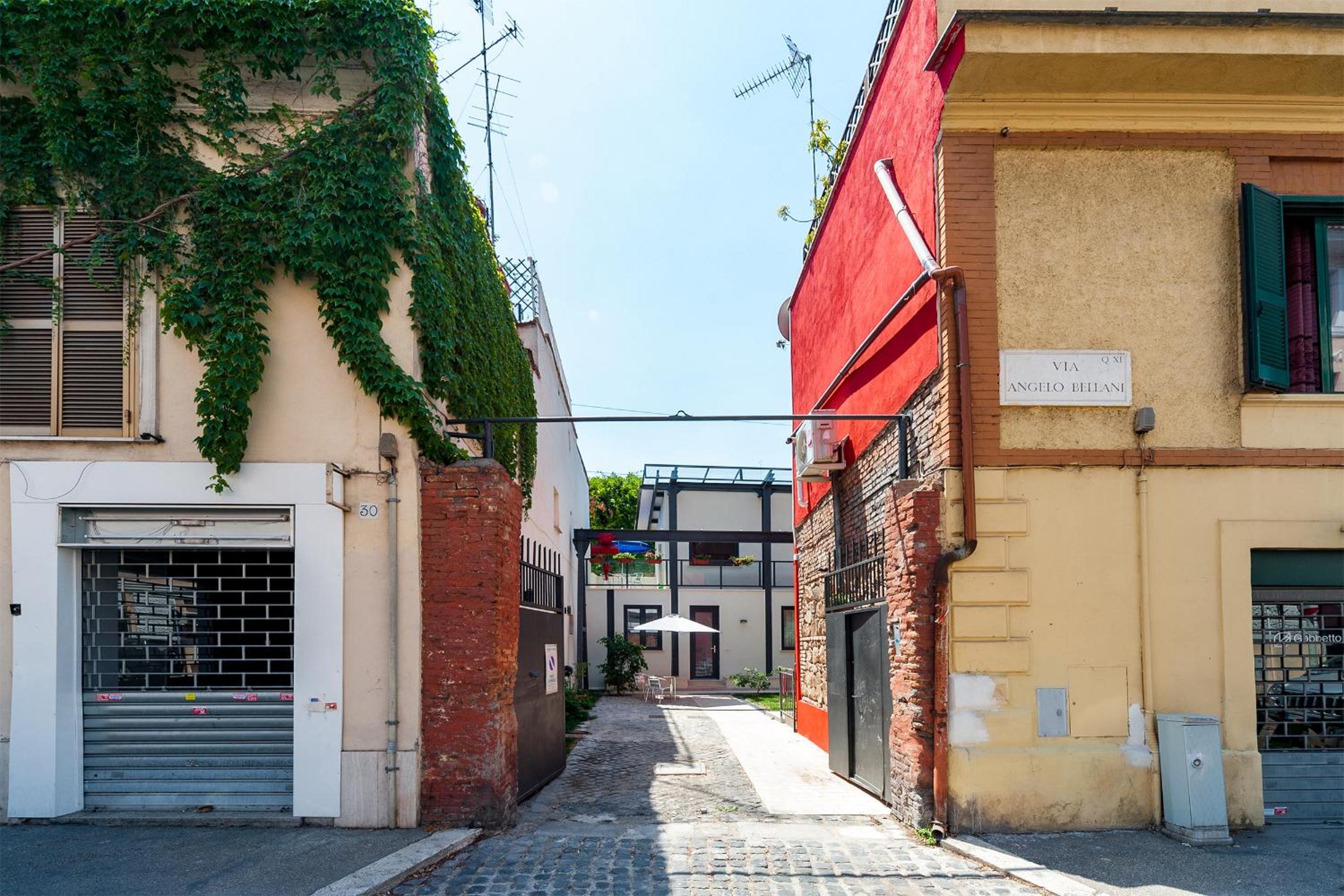 Il Giardino Dell'Argano Rosso