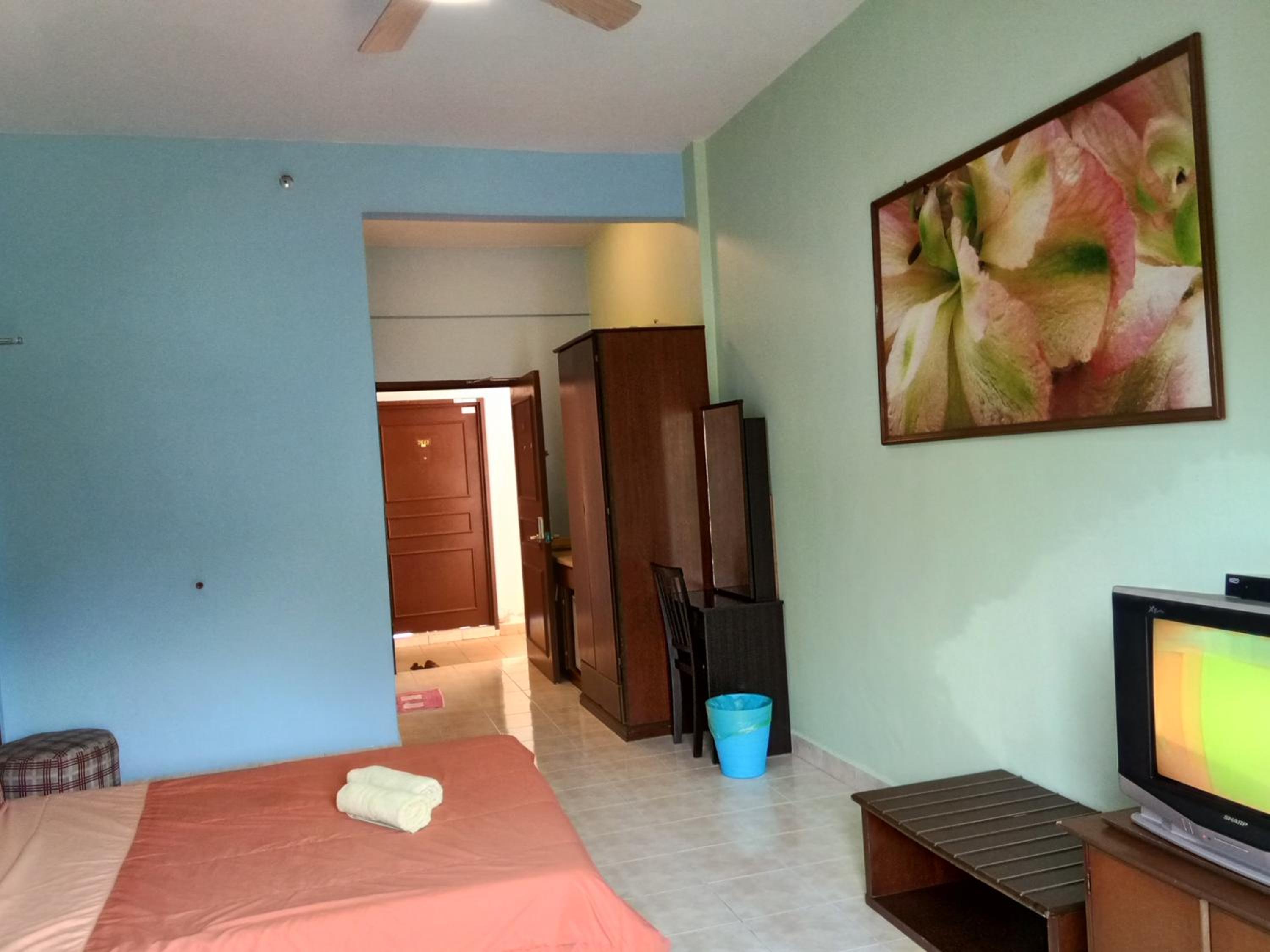 Suria Aparment Bukit Merah BURUK SURIA APARTMENT photo 3