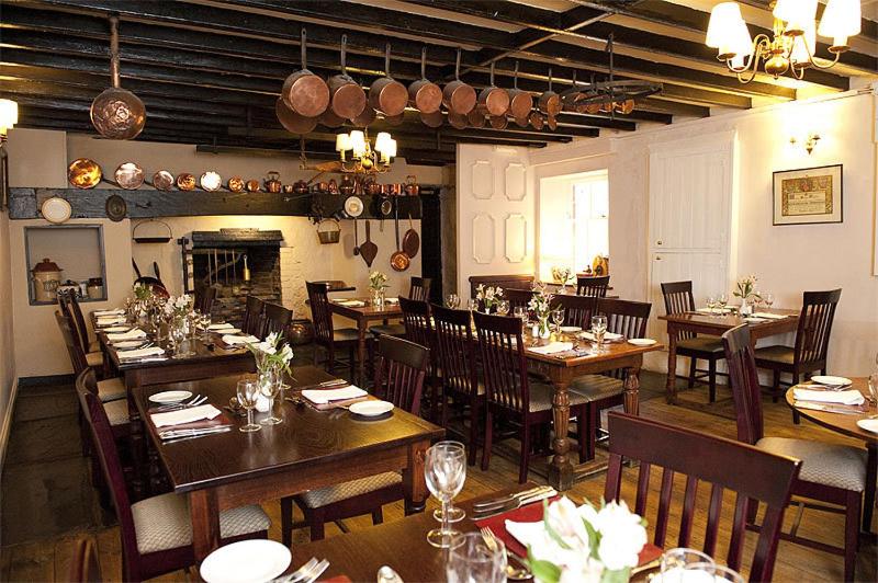 Pembroke Vacations - Old Kings Arms Hotel - Property Image 8