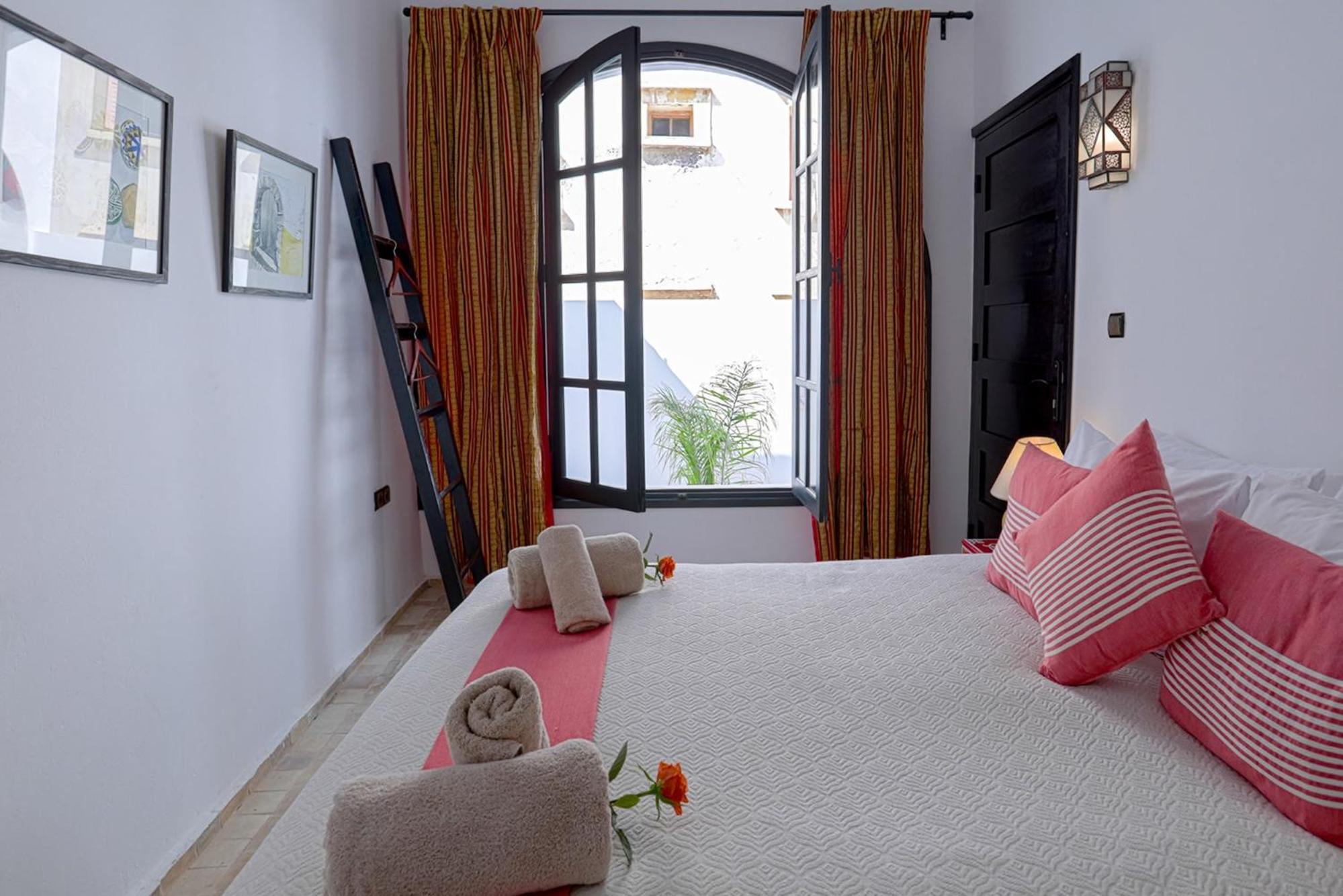 Riad Dar Awil