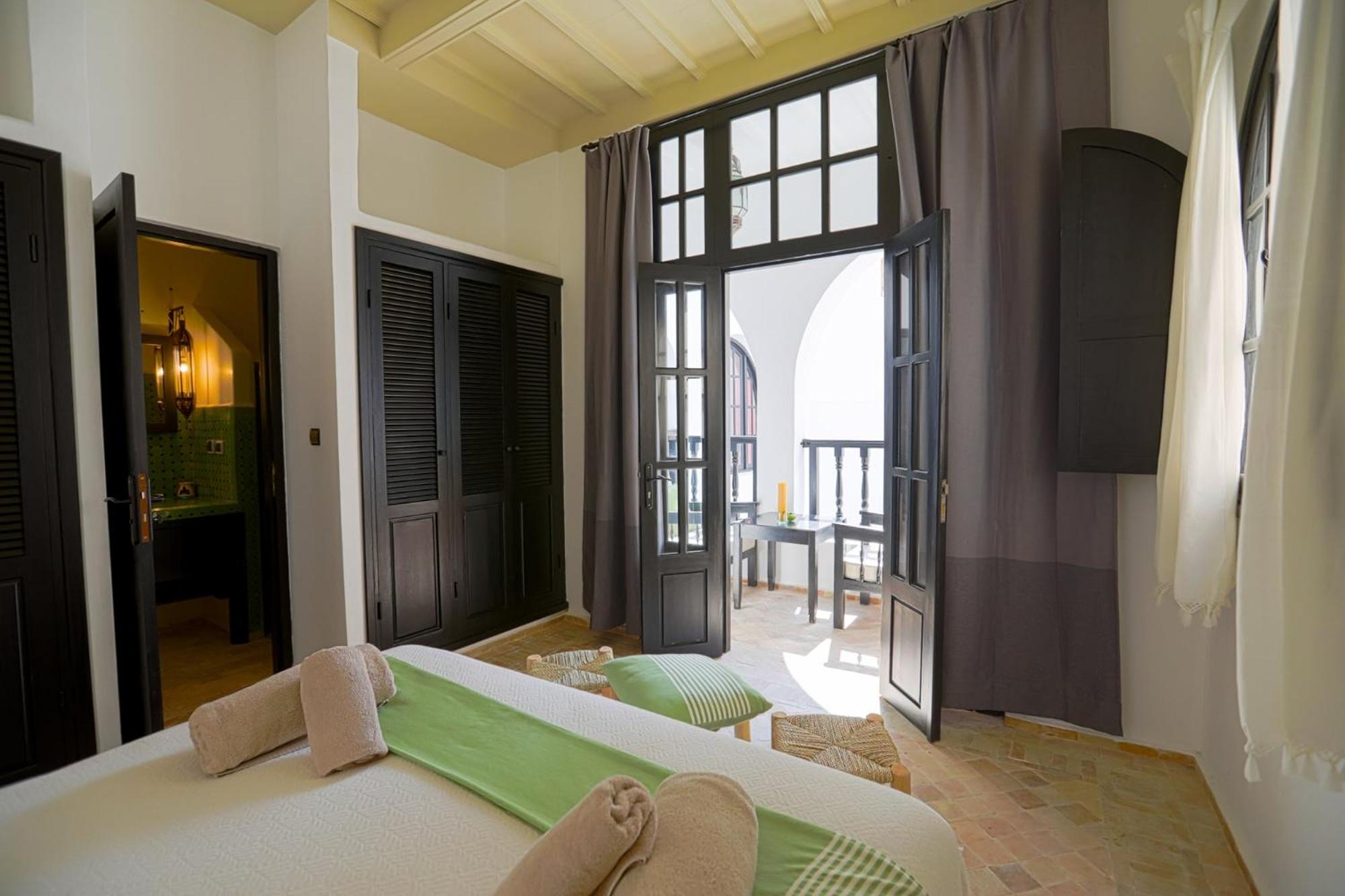 Riad Dar Awil