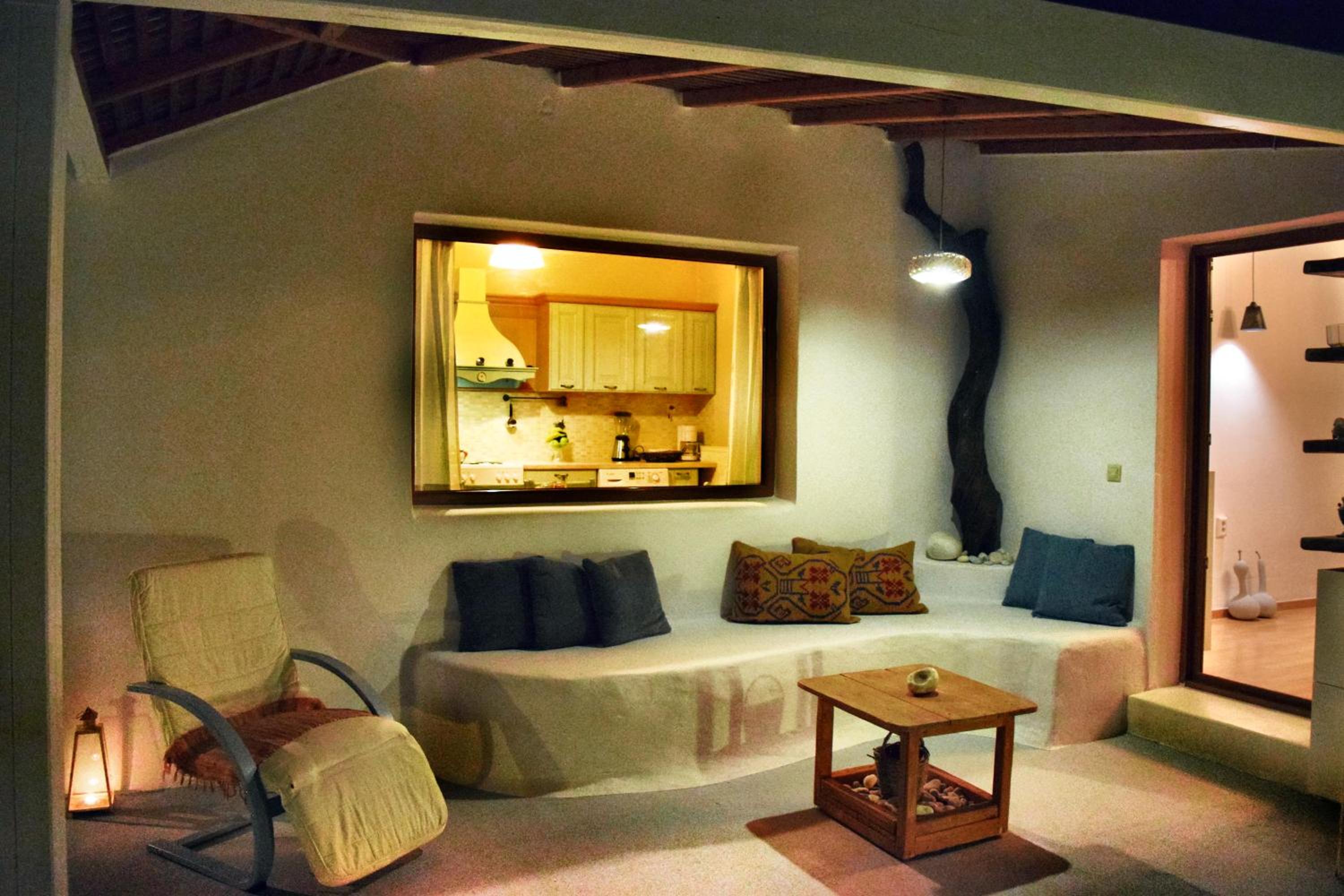 Eye of Naxos photo 4