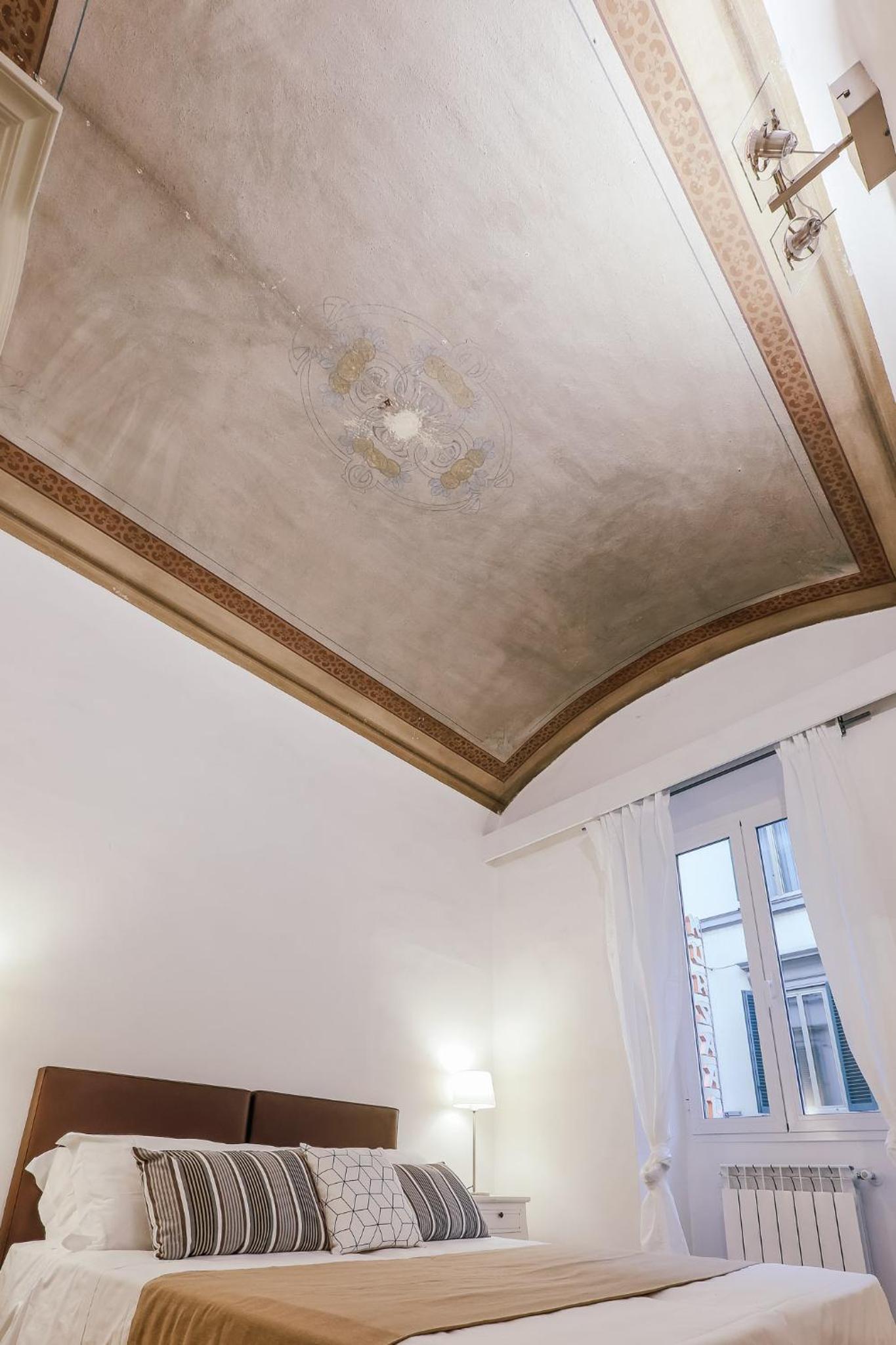 Locanda dei Poeti Rooms & Apartments