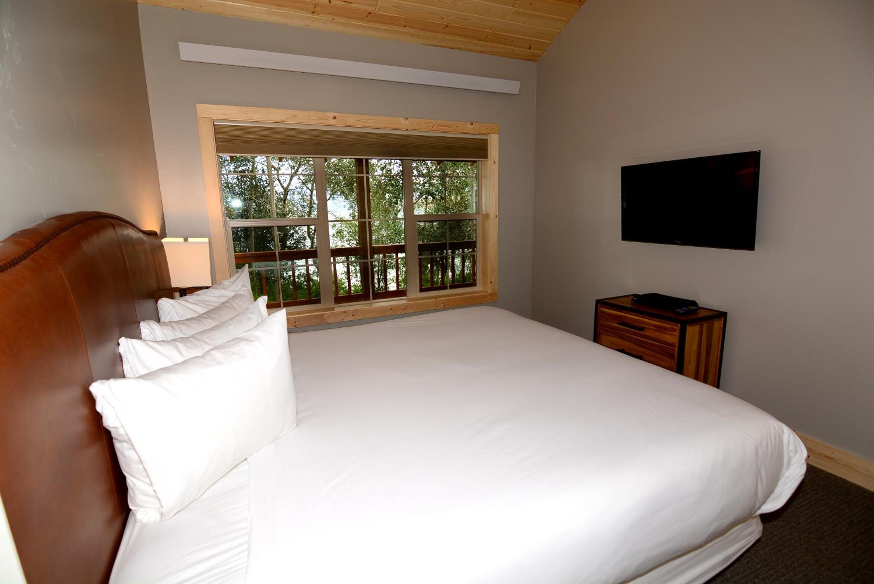 Lakeside Lodge Resort and Marina