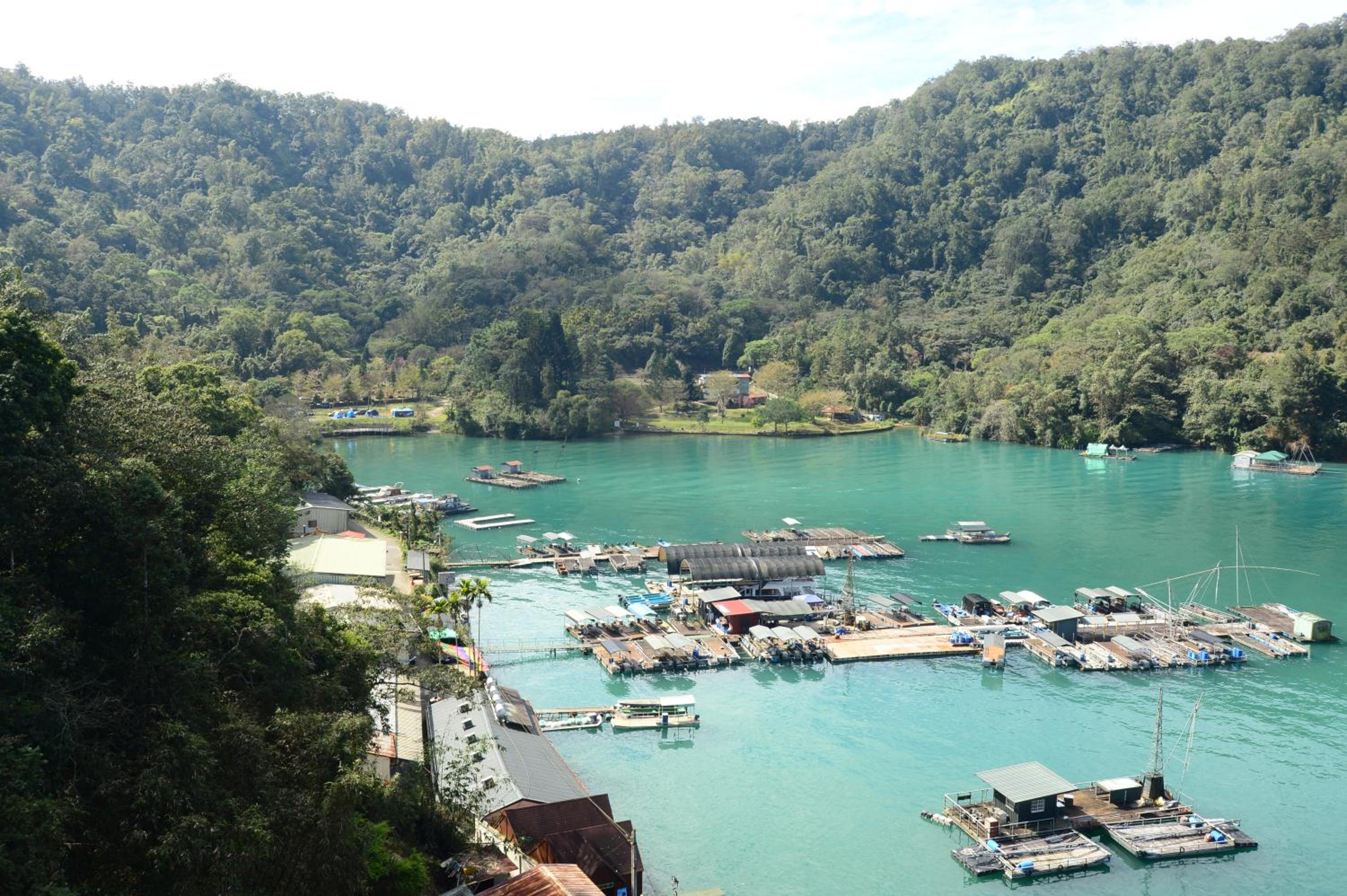 Yi Da Lakeside Hotel