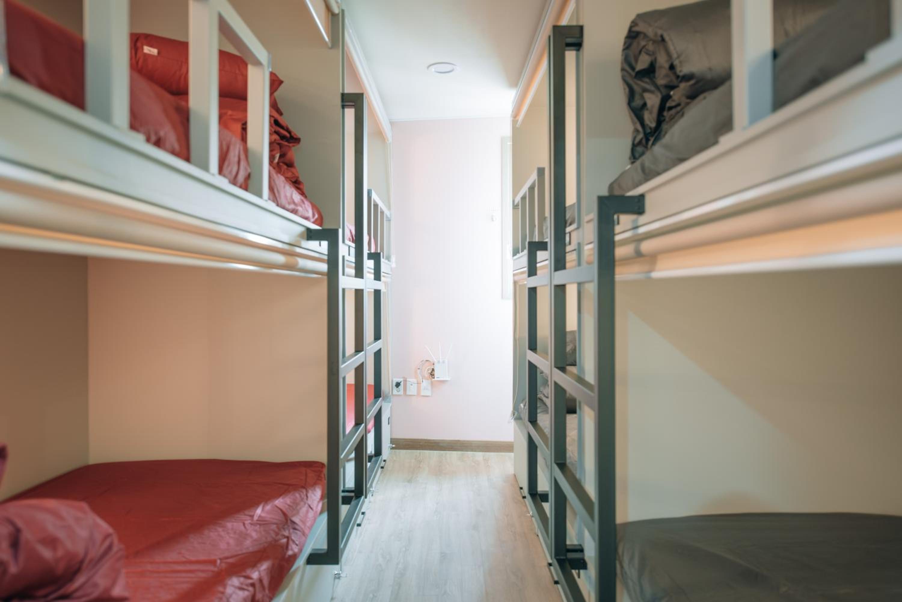 Midtown Hostel 193