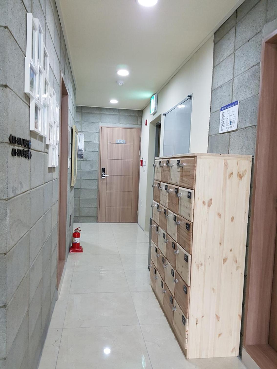 Midtown Hostel 117