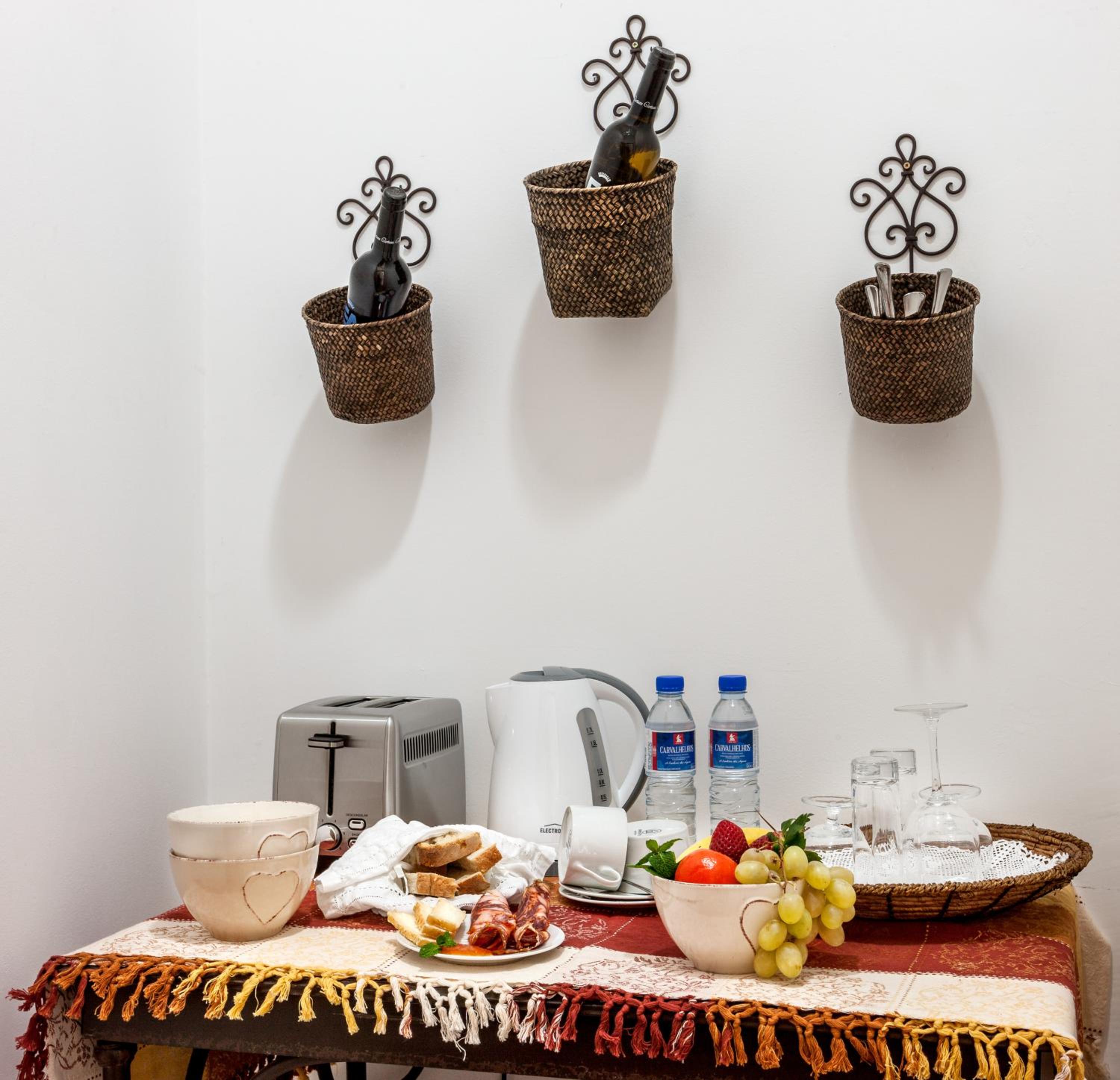Peacock House en Évora — kitchen