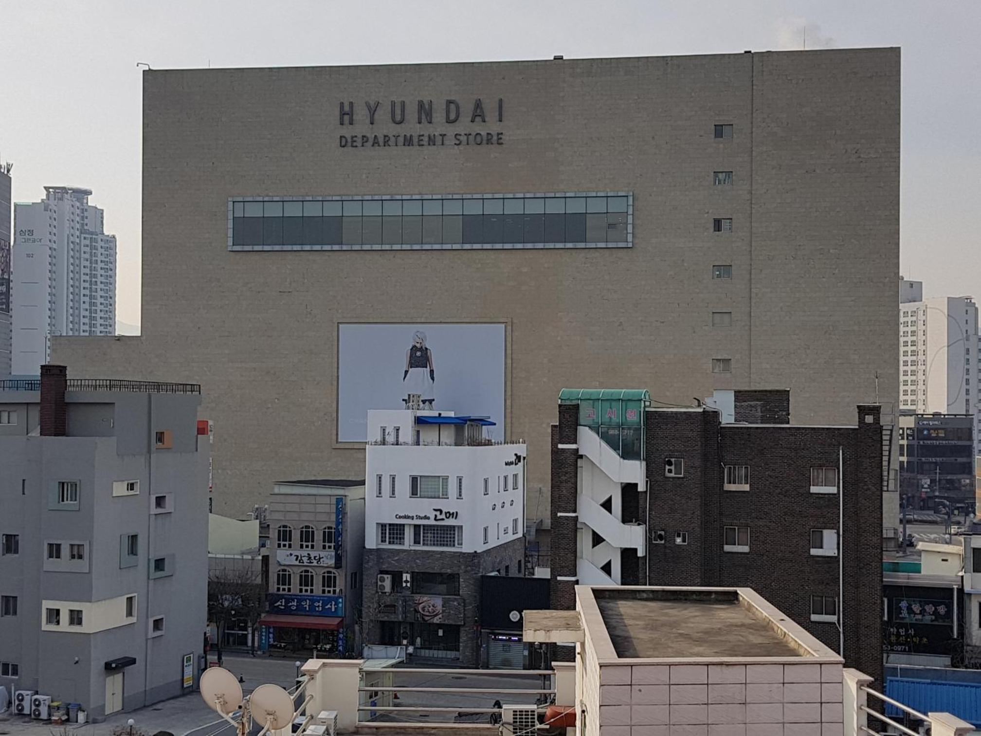 Midtown Hostel 92