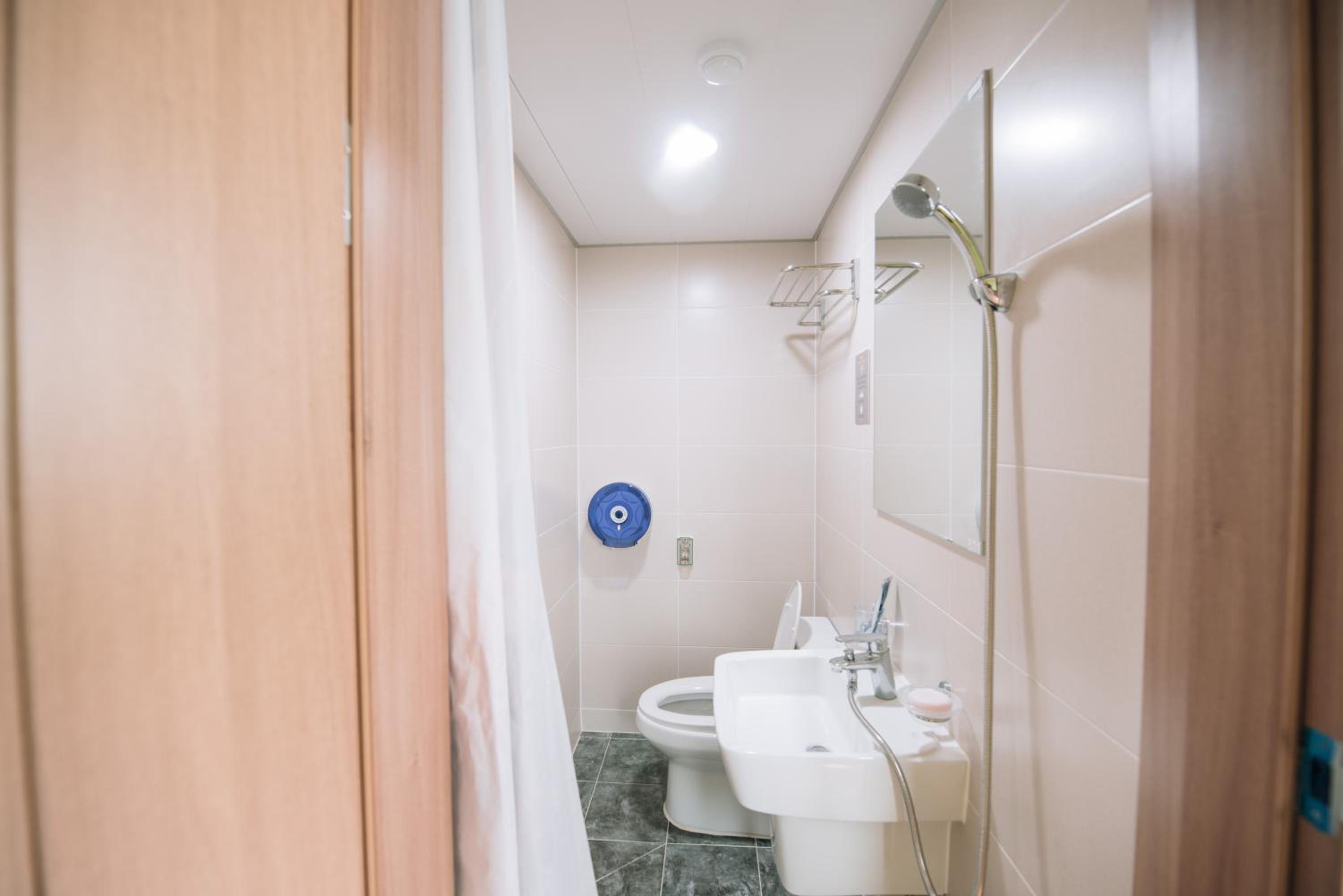 Midtown Hostel 91